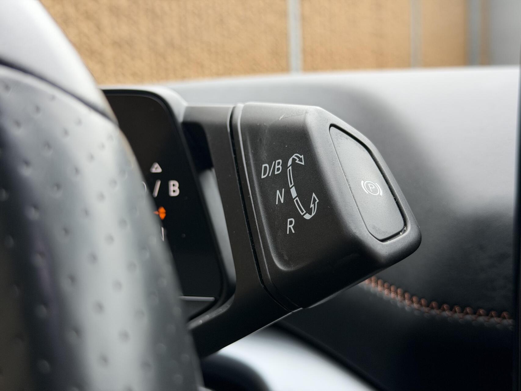 Foto van Cupra Born 150 KW 58/62 KWH