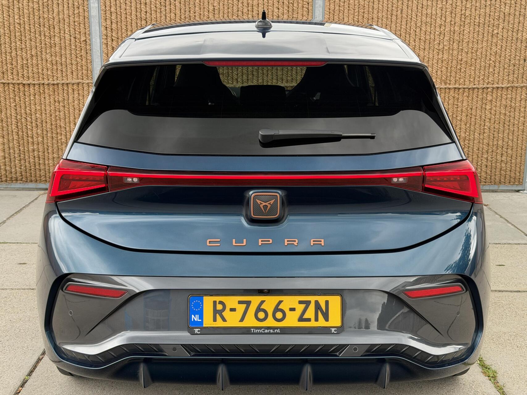 Foto van Cupra Born 150 KW 58/62 KWH