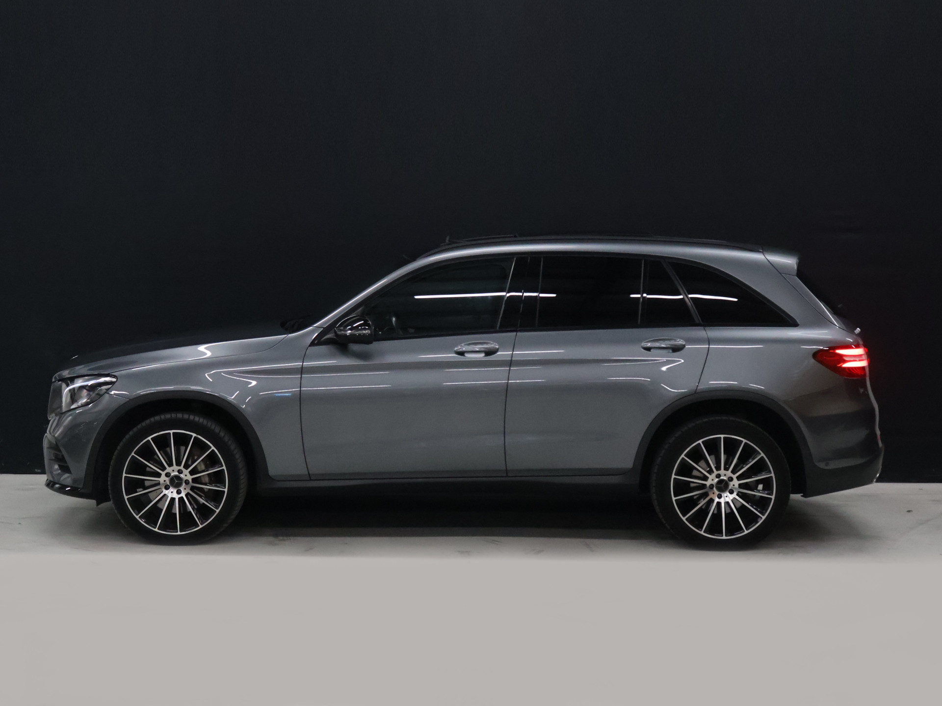 Foto van Mercedes-Benz GLC 350 E 4Matic