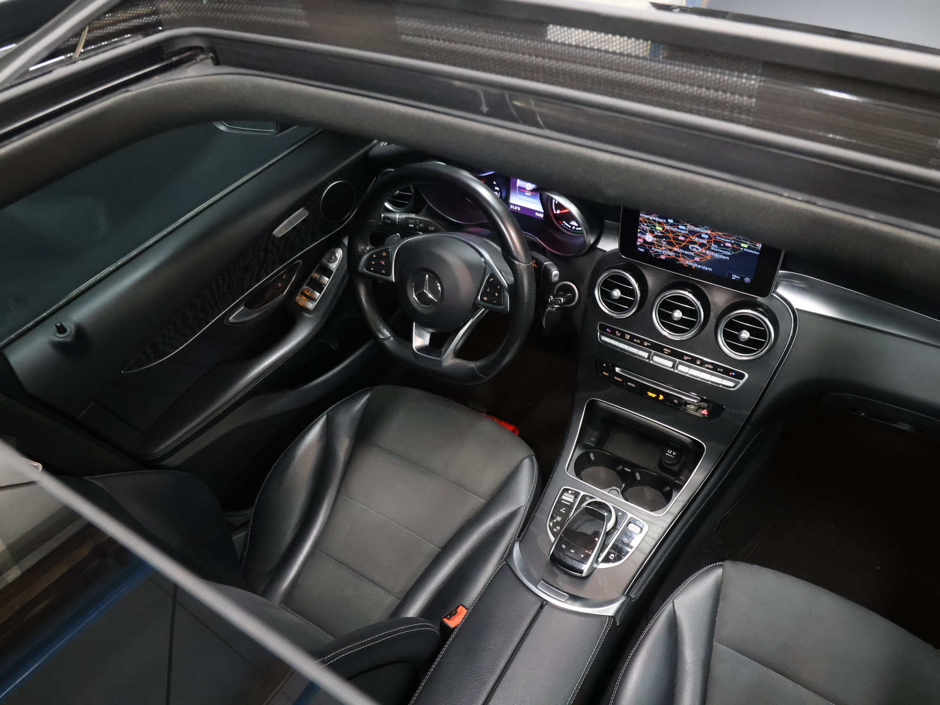 Foto van Mercedes-Benz GLC 350 E 4Matic