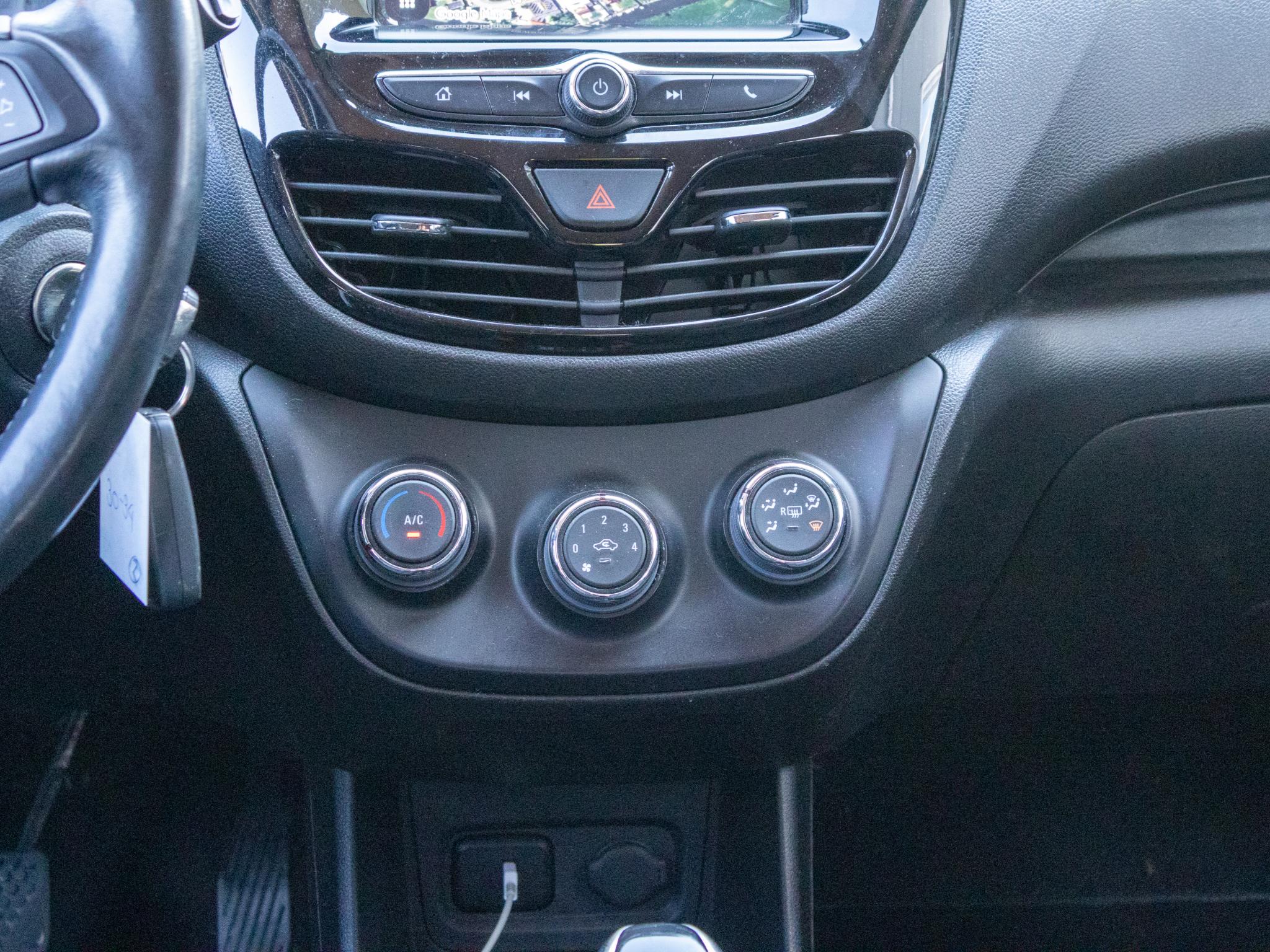 Foto van Opel Karl Rocks / Viva Rocks