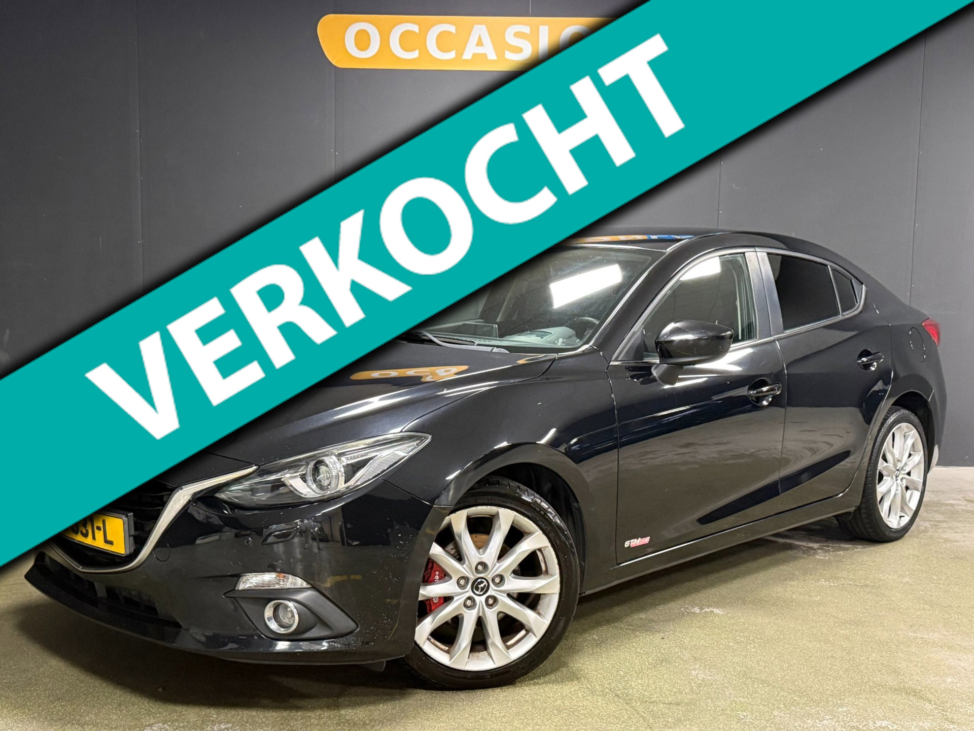 Mazda Mazda3 2.2D GT-M|HUD|PDC|KEYLESS|LEDER|BOSE|DODEHOEK|CRUISE|STOELV|BLUETOOTH|18INCH| 2015 - voorkant