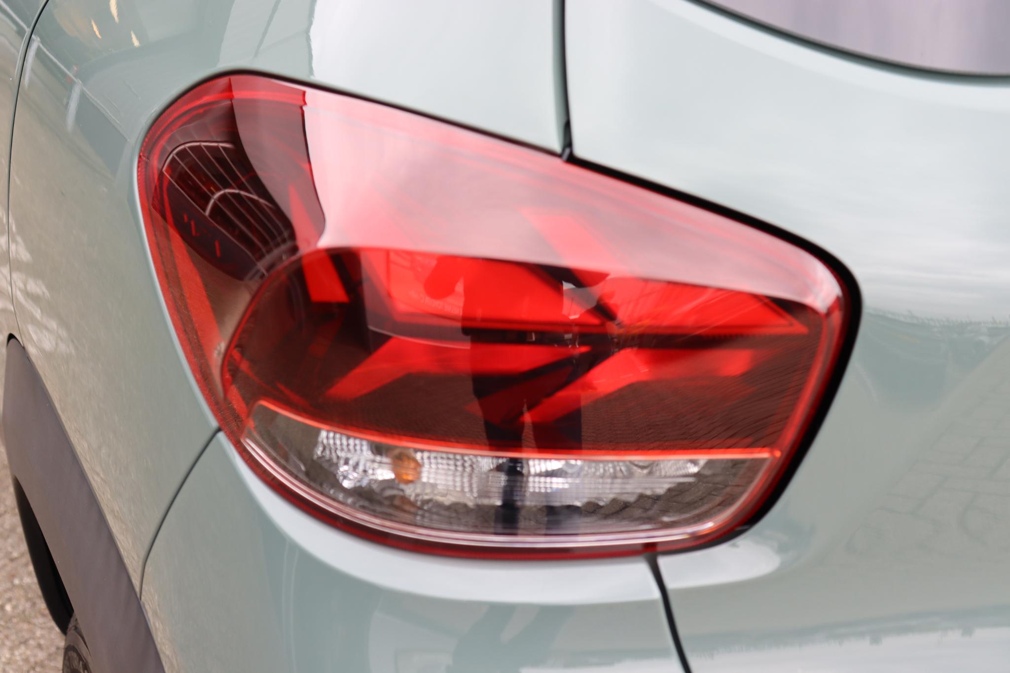 Foto van Dacia Spring