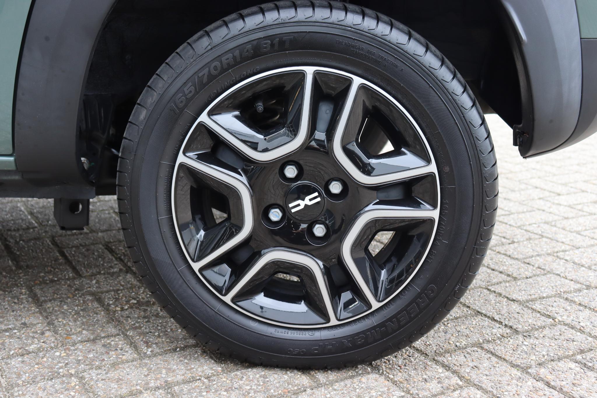 Foto van Dacia Spring