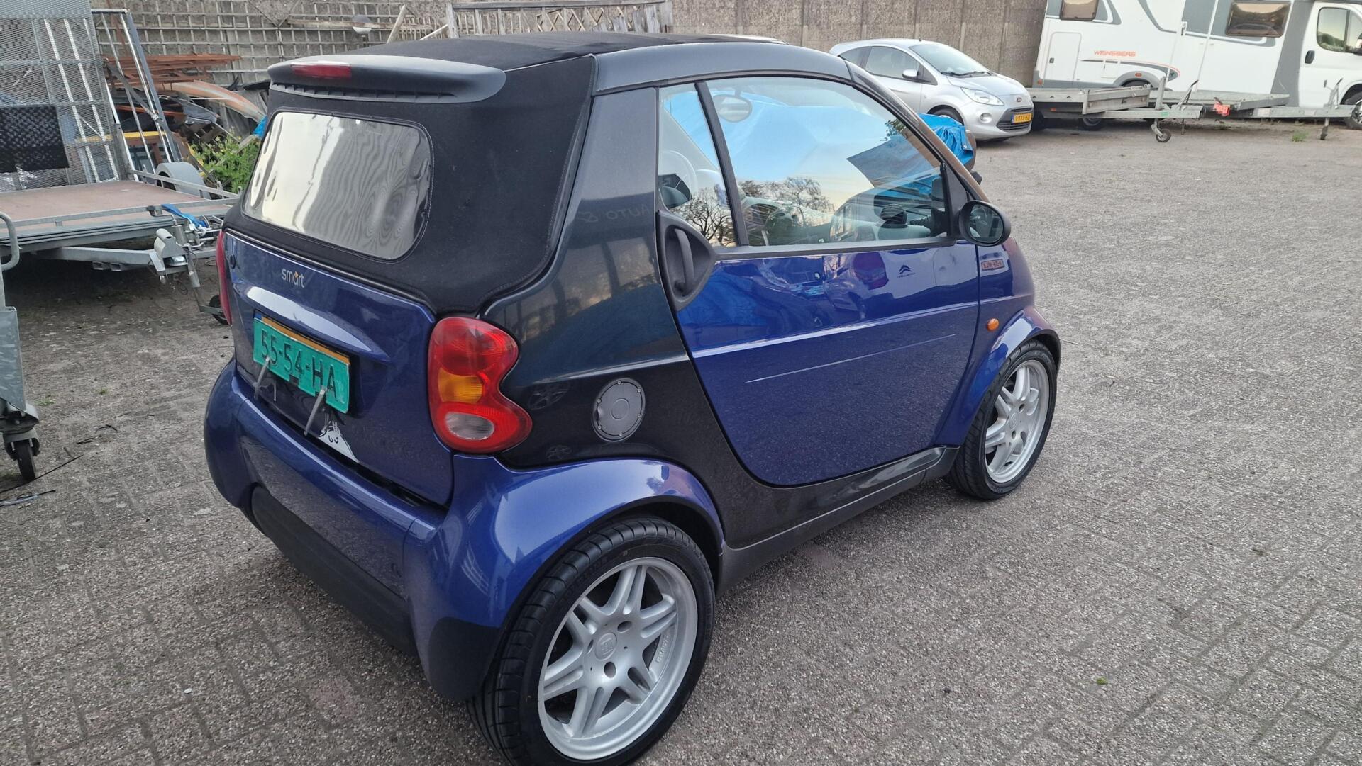 Foto van Smart Cabrio