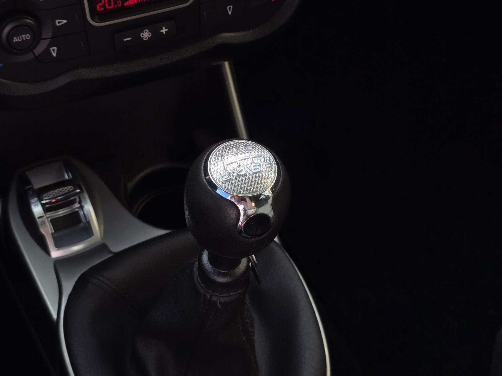 Foto van Alfa Romeo Mito