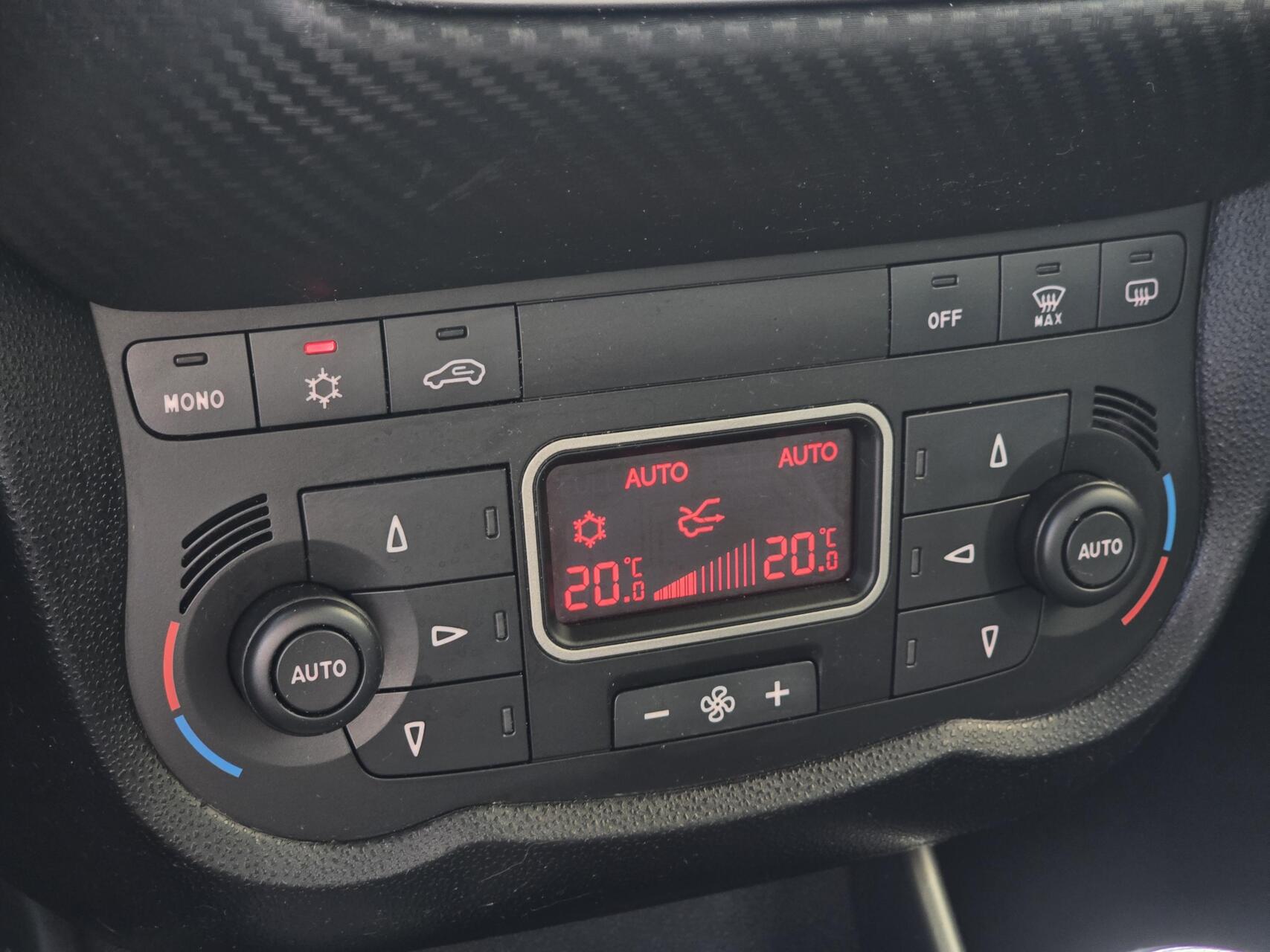 Foto van Alfa Romeo Mito