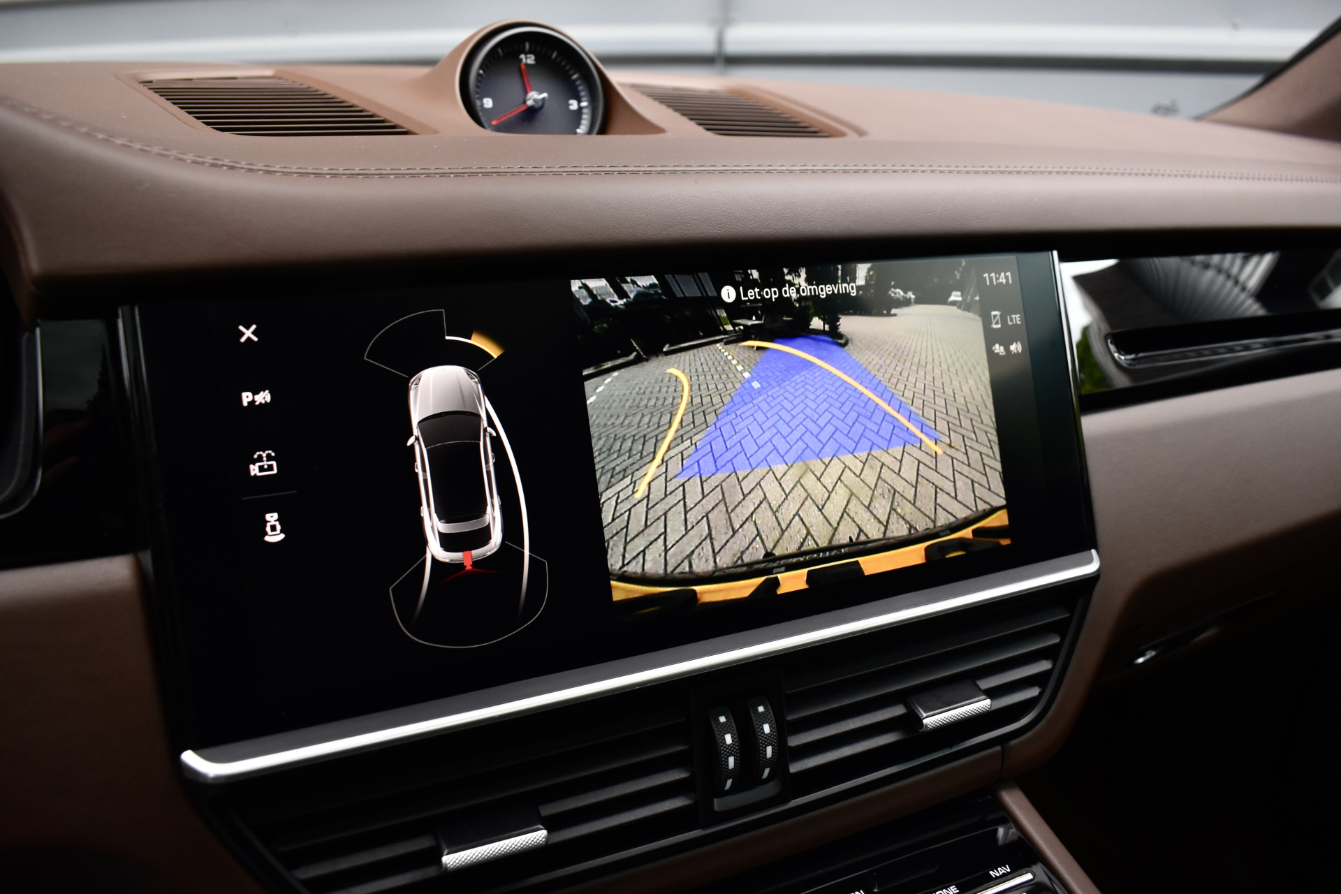 Foto van Porsche Cayenne E-hybrid
