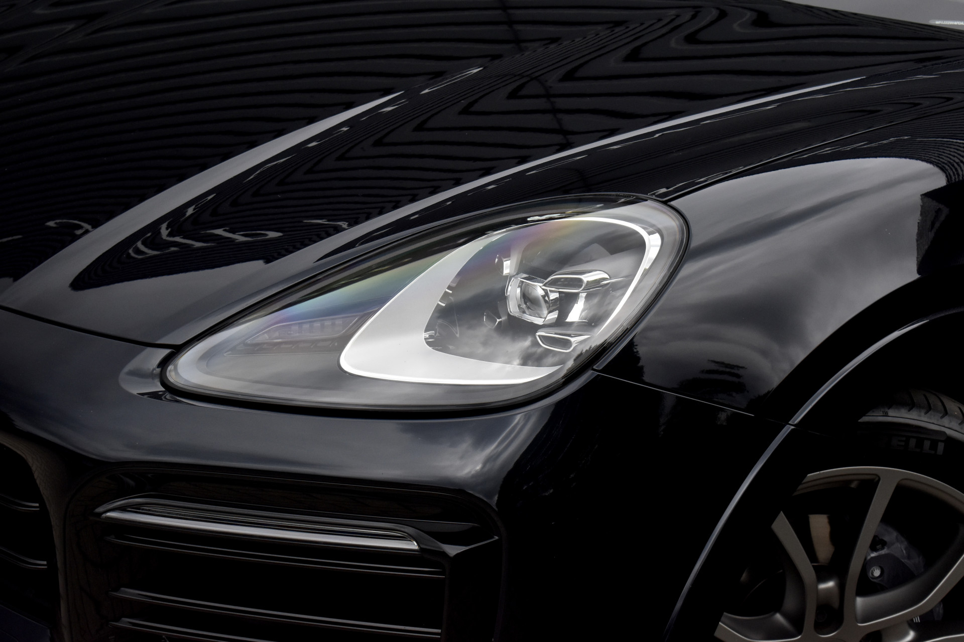 Foto van Porsche Cayenne E-hybrid