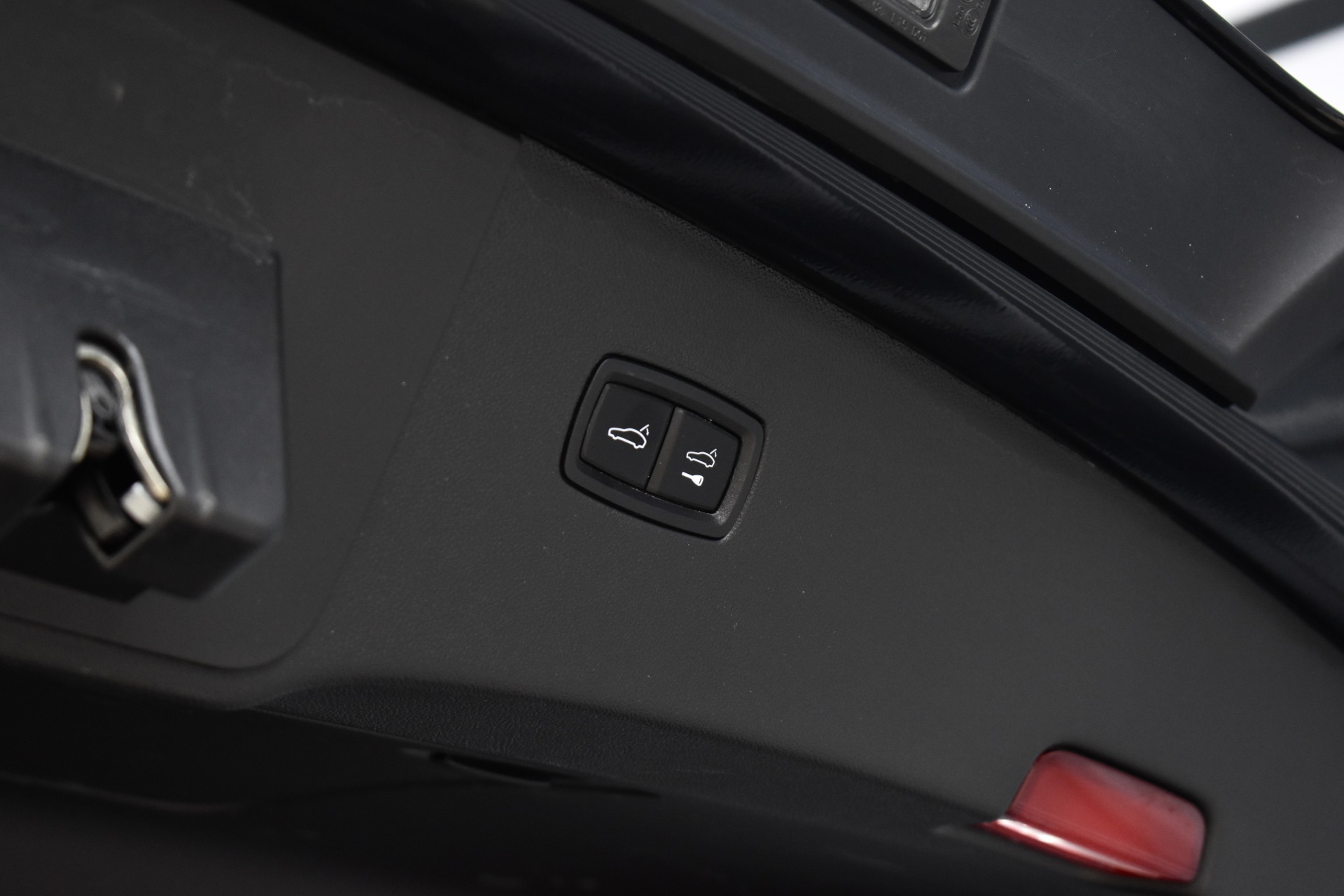 Foto van Porsche Cayenne E-hybrid