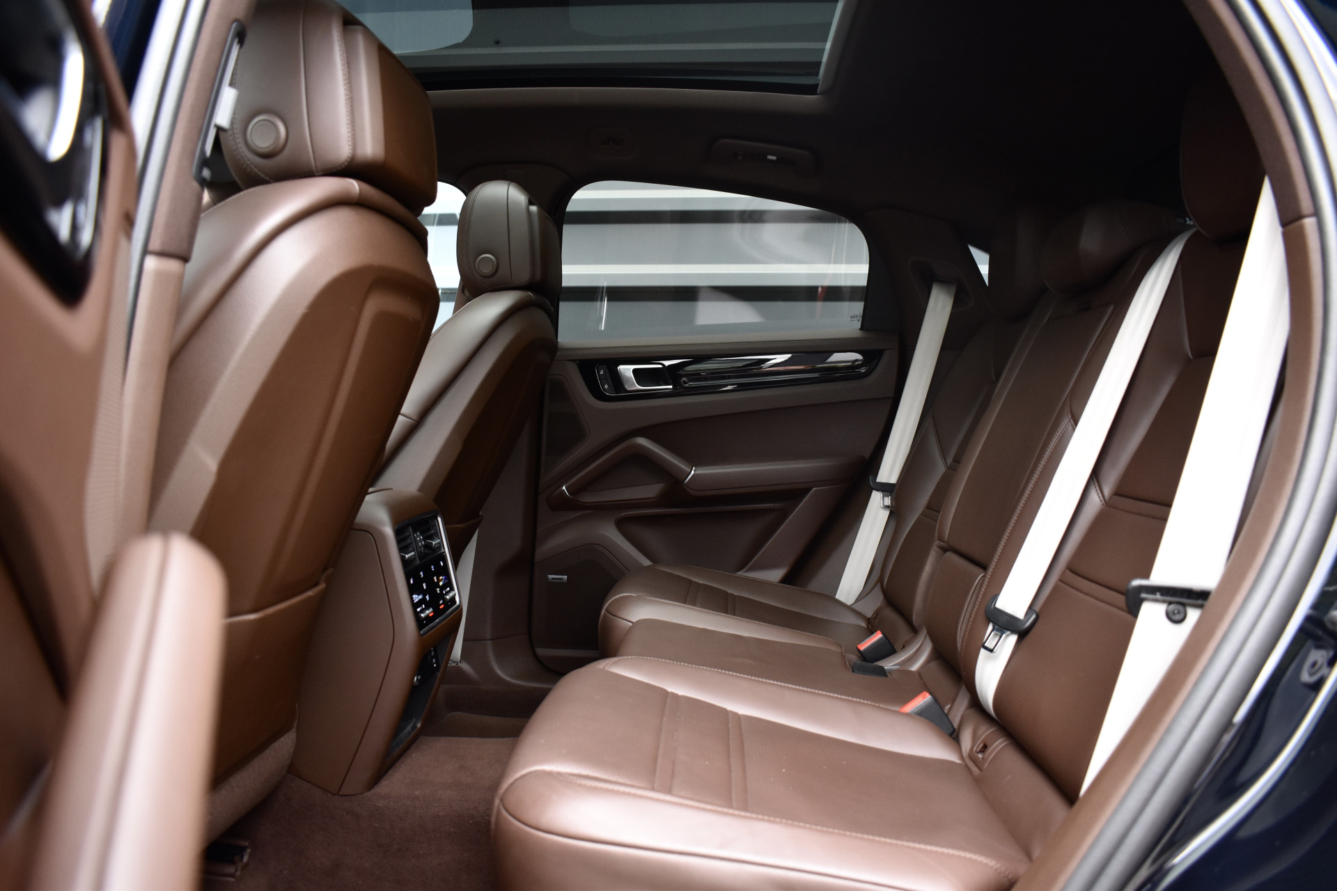 Foto van Porsche Cayenne E-hybrid