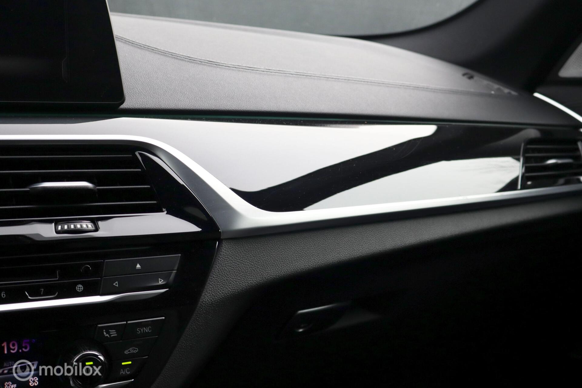 Foto van BMW M550i xDrive