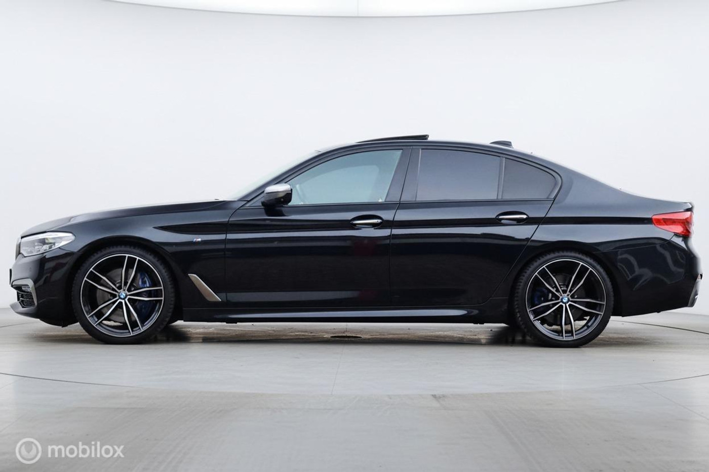Foto van BMW M550i xDrive