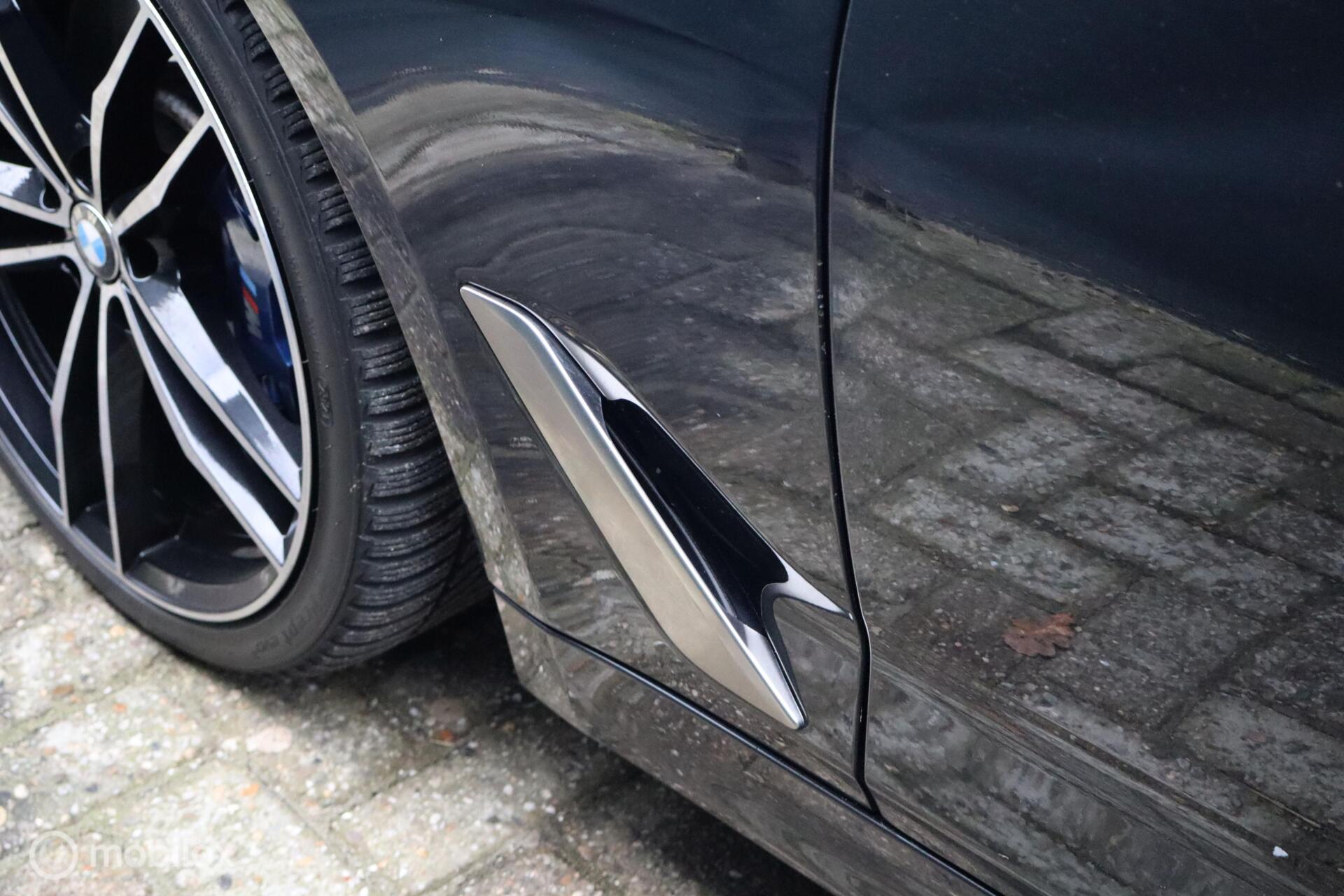 Foto van BMW M550i xDrive
