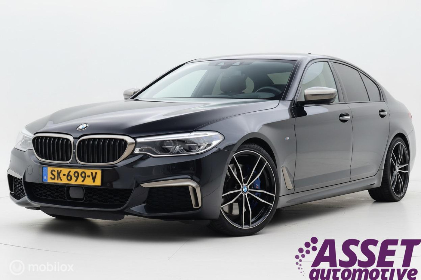 BMW M550i xDrive M550i xDrive High Executive 2017 - voorkant
