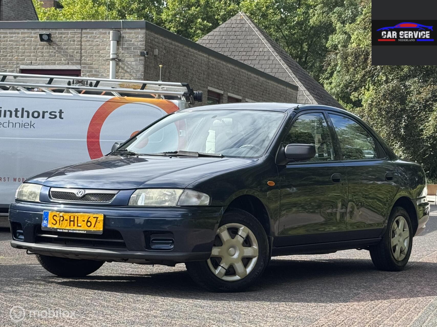 Mazda Mazda 323 1.3i LX/NAP/APK/110DKM/KOOPJE 1998 - voorkant