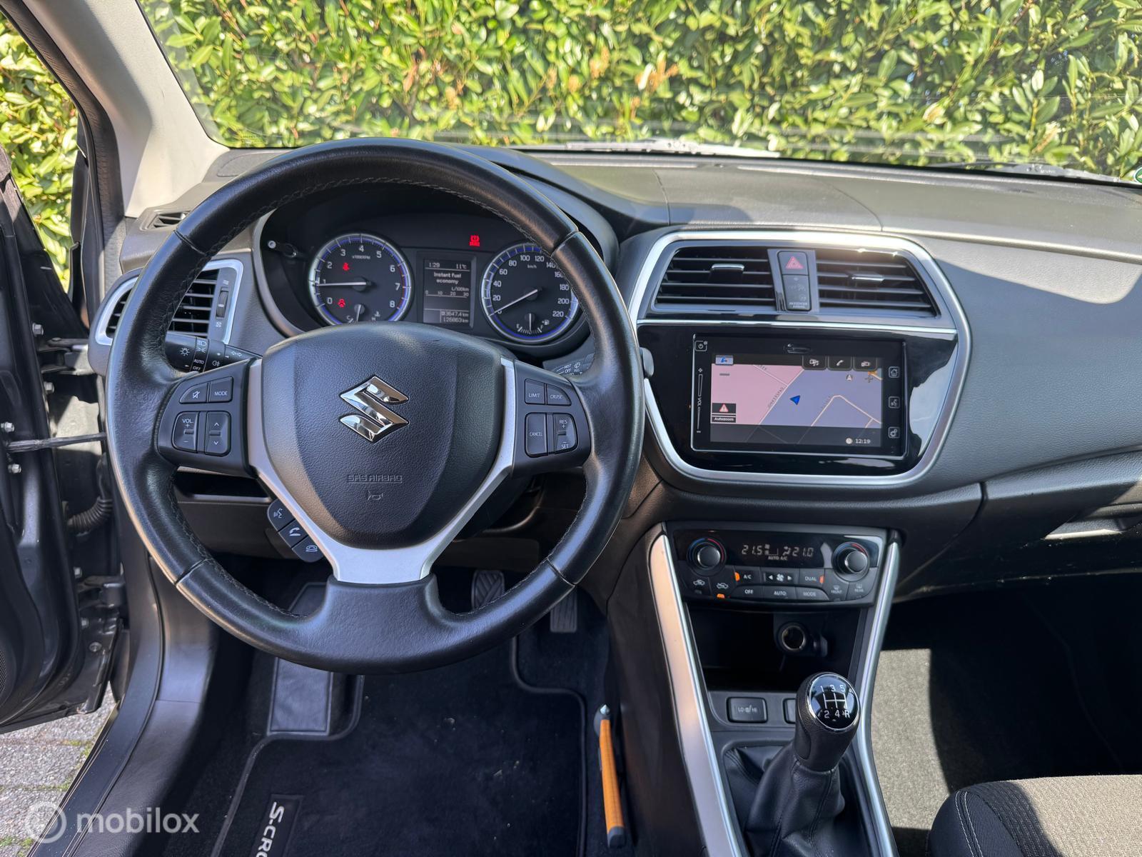 Foto van Suzuki S-cross