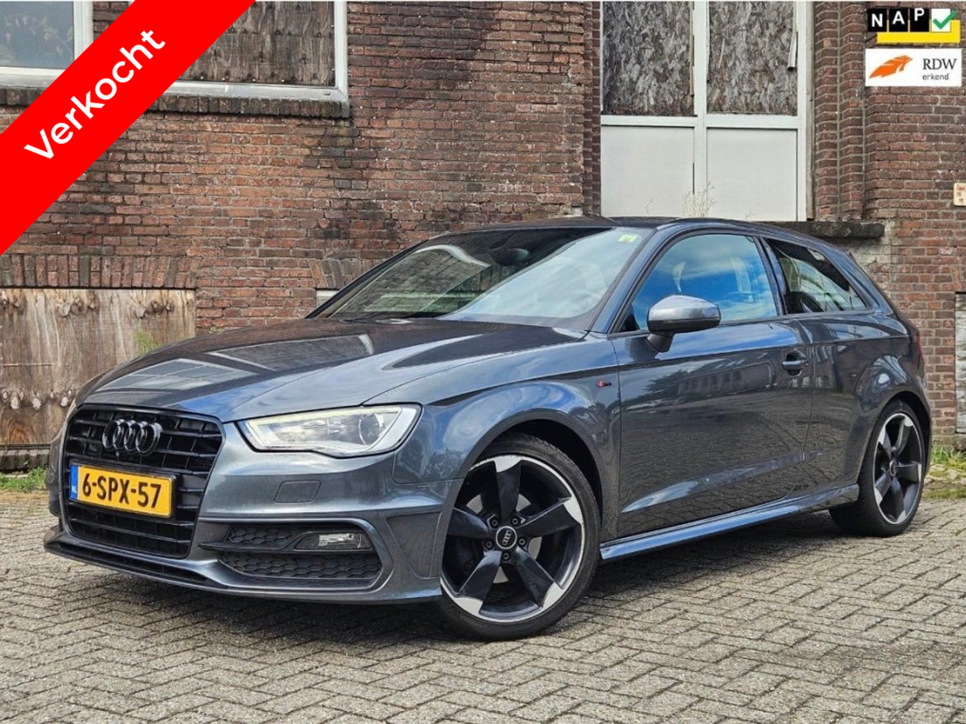 Audi A3 1.6 TDI Ambt Pro S-Line Leer 6 Bak Led Xenon 2013 - voorkant