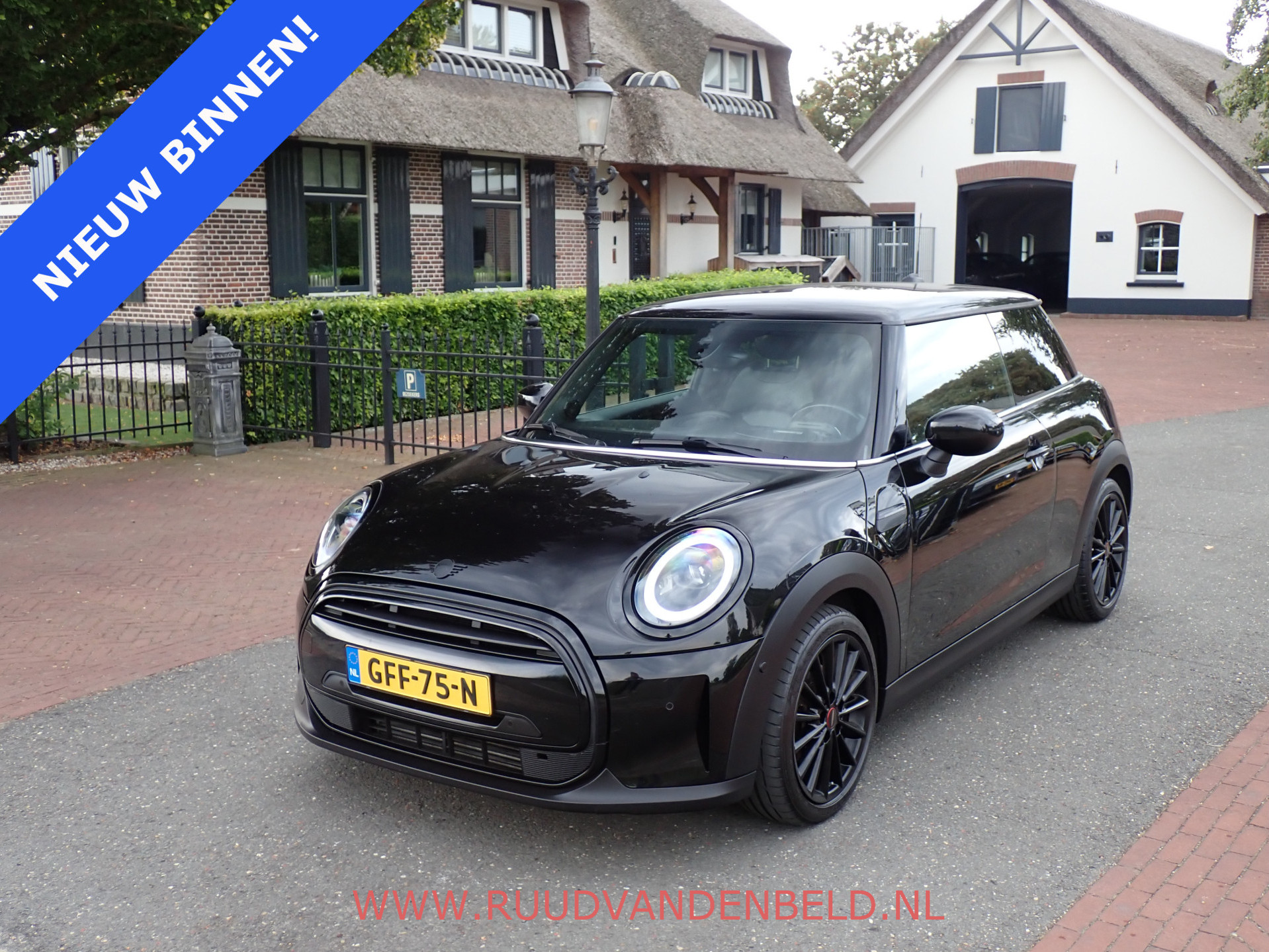 Mini Cooper 1.5 Cooper 2021 - voorkant