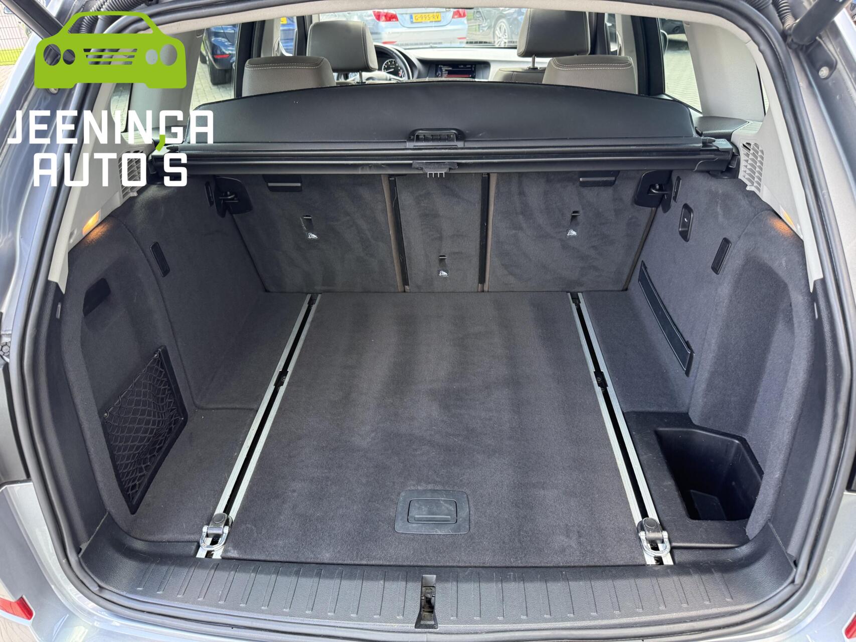 Foto van BMW X3 Xdrive35i