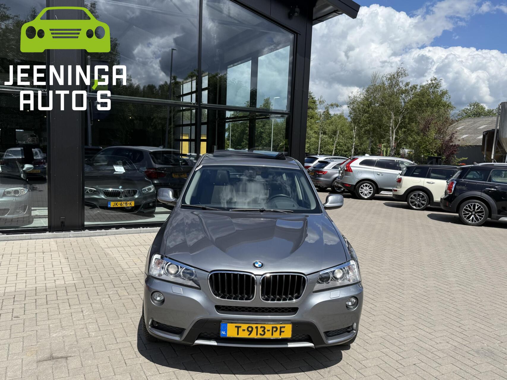 Foto van BMW X3 Xdrive35i