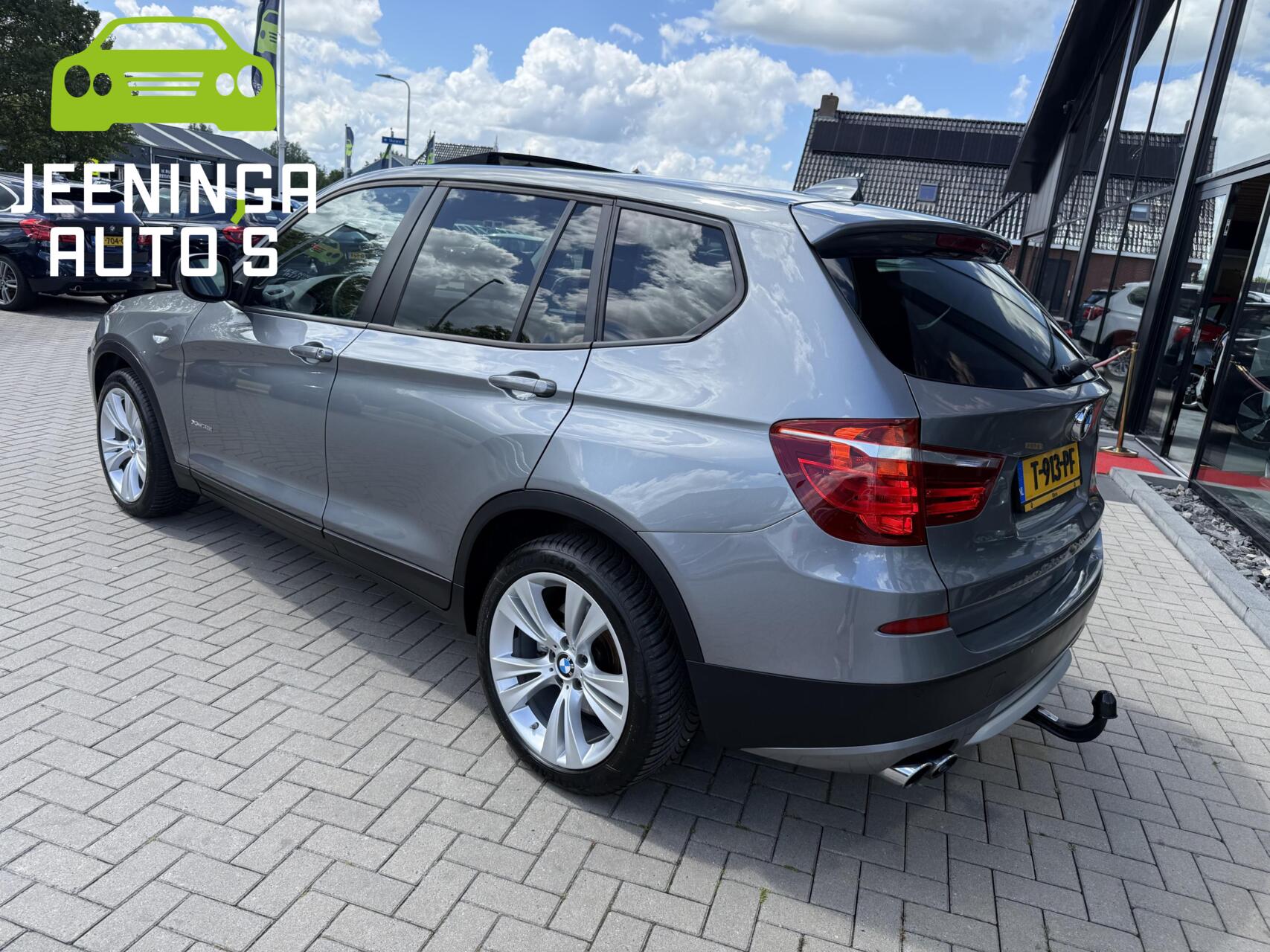 Foto van BMW X3 Xdrive35i