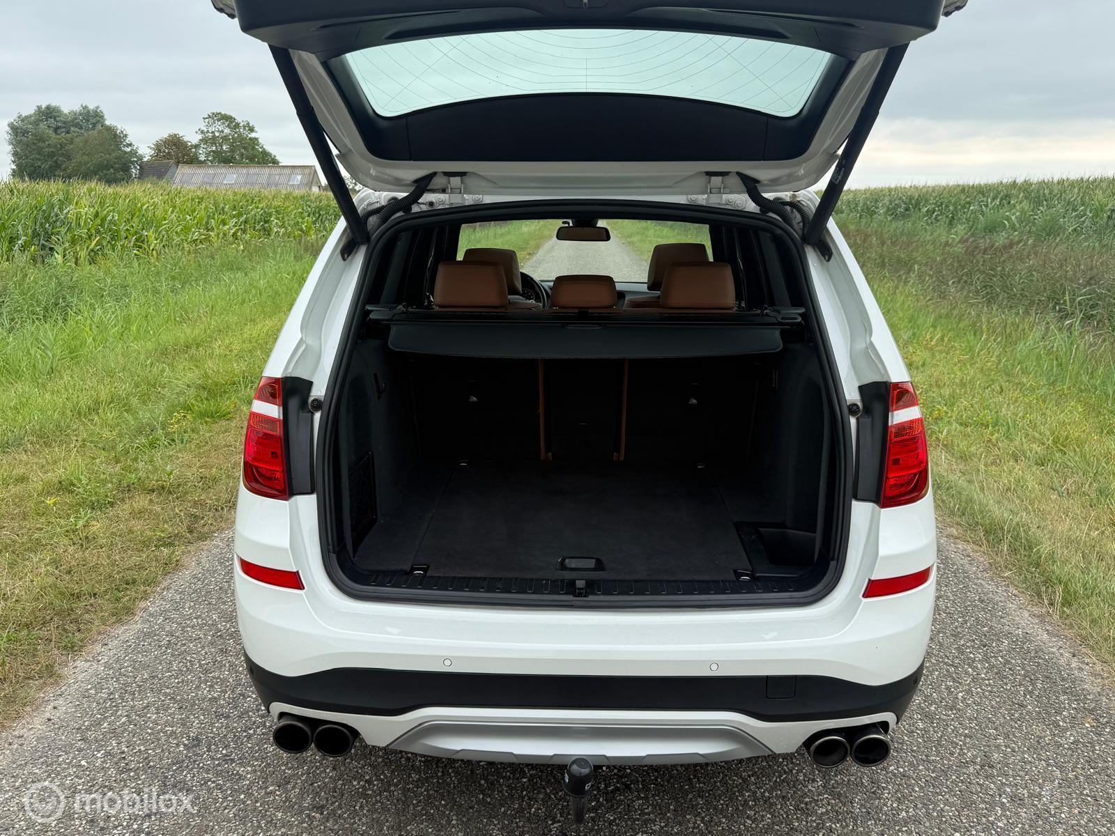 Foto van BMW X3 Xdrive35i