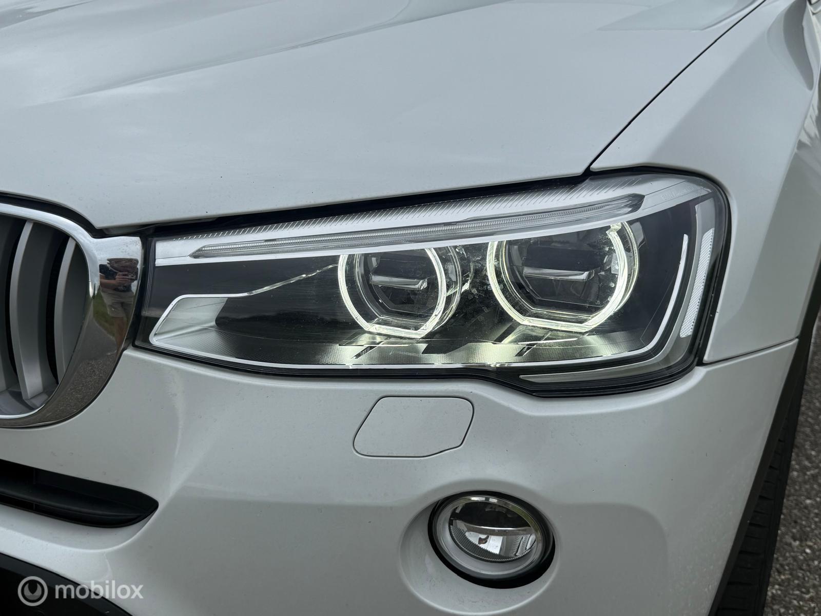 Foto van BMW X3 Xdrive35i