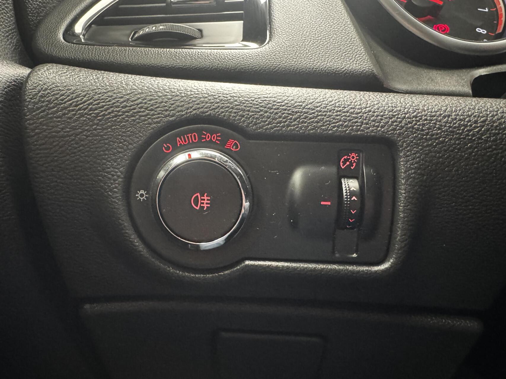 Foto van Opel Astra GTC