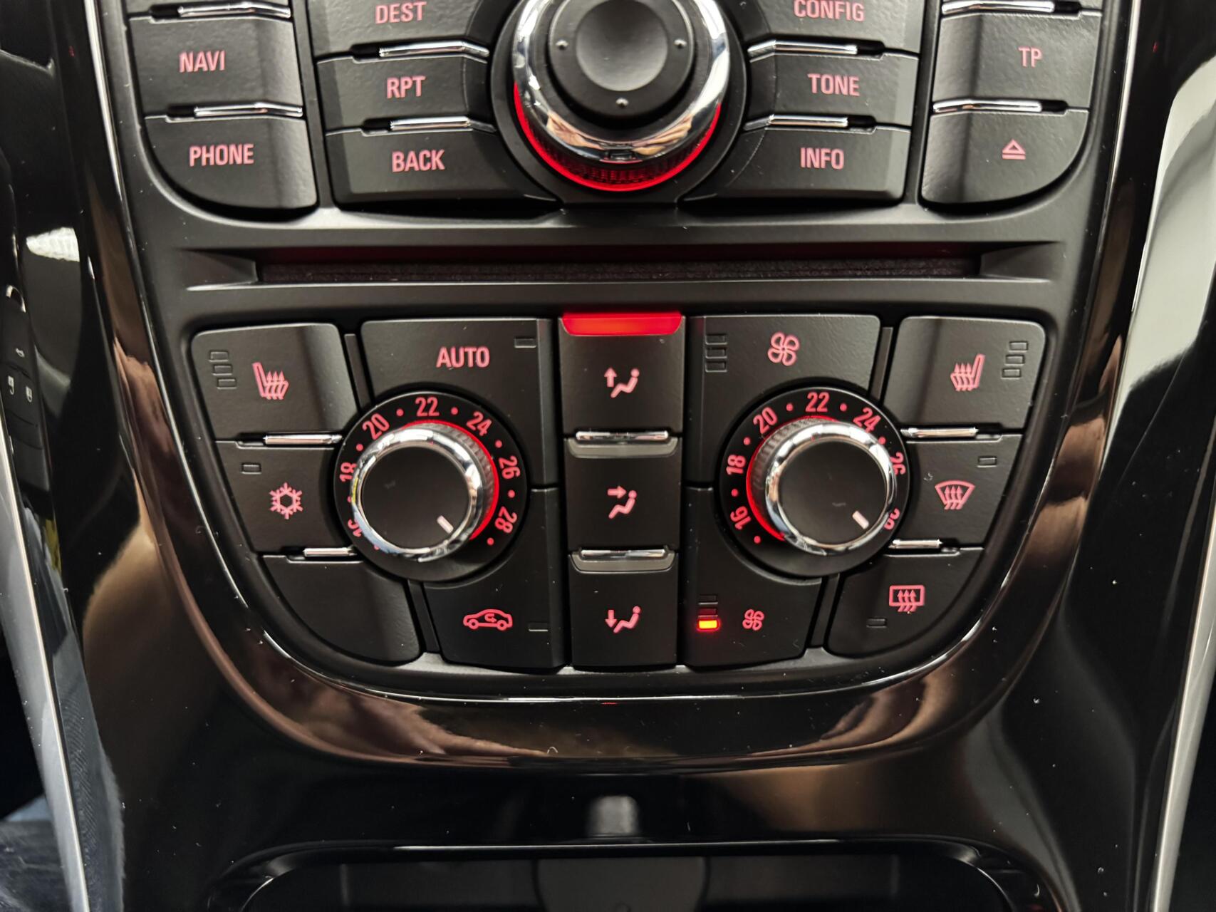 Foto van Opel Astra GTC