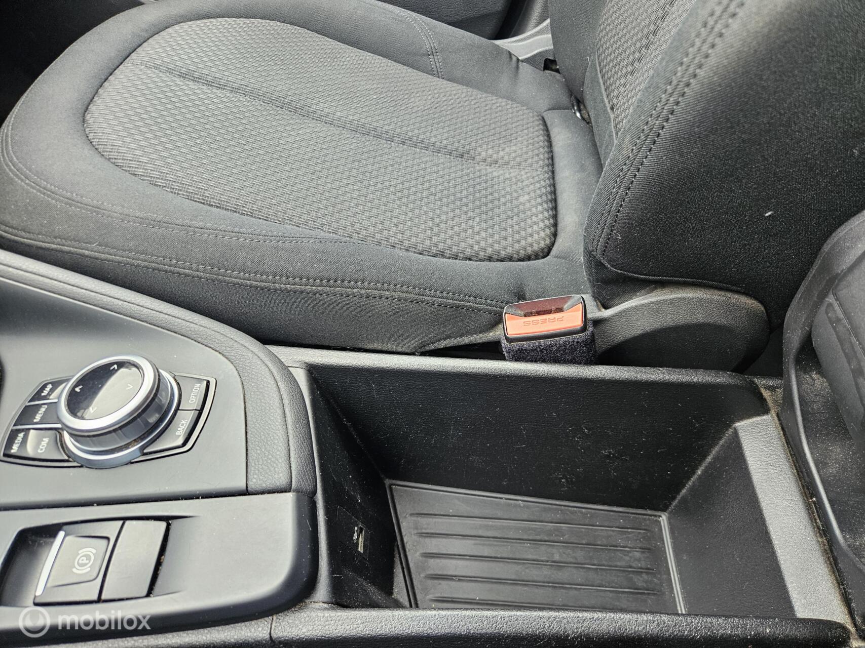 Foto van BMW X1 Sdrive18i