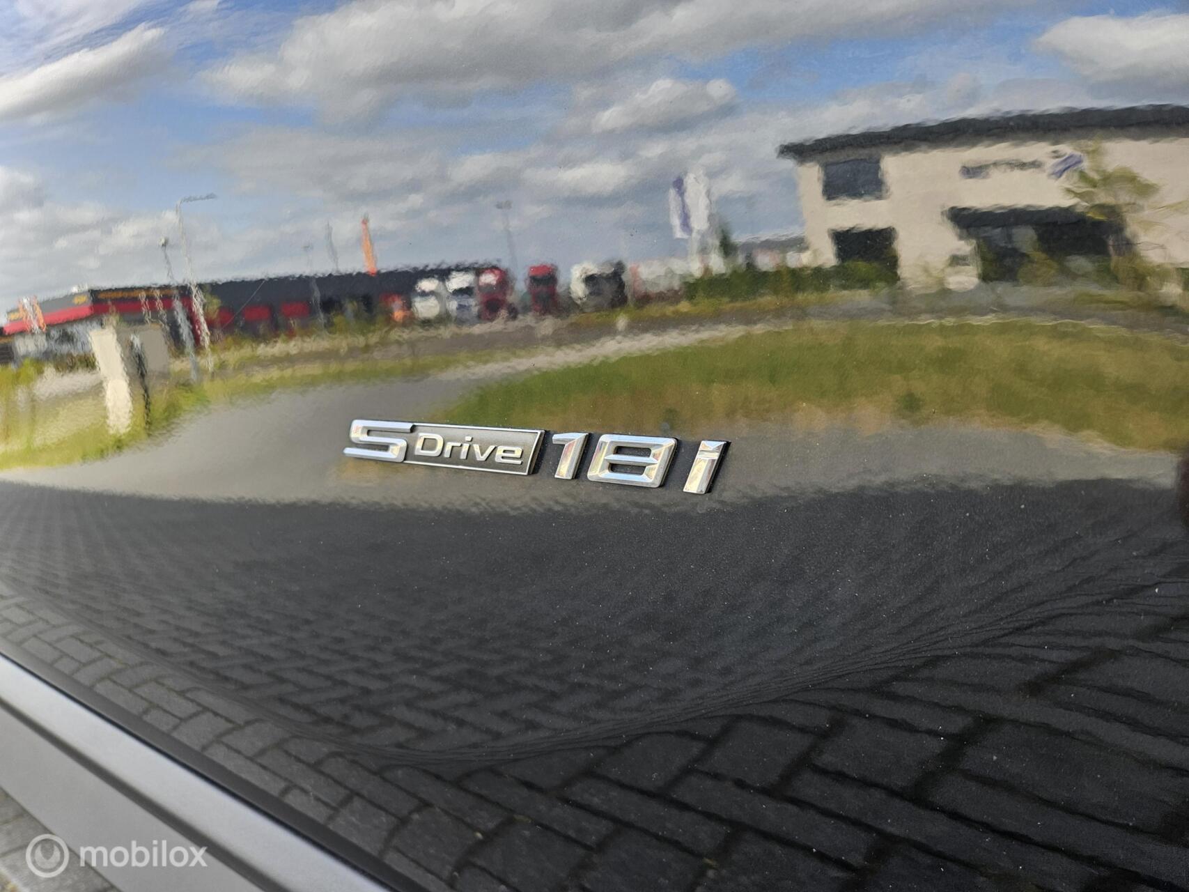 Foto van BMW X1 Sdrive18i