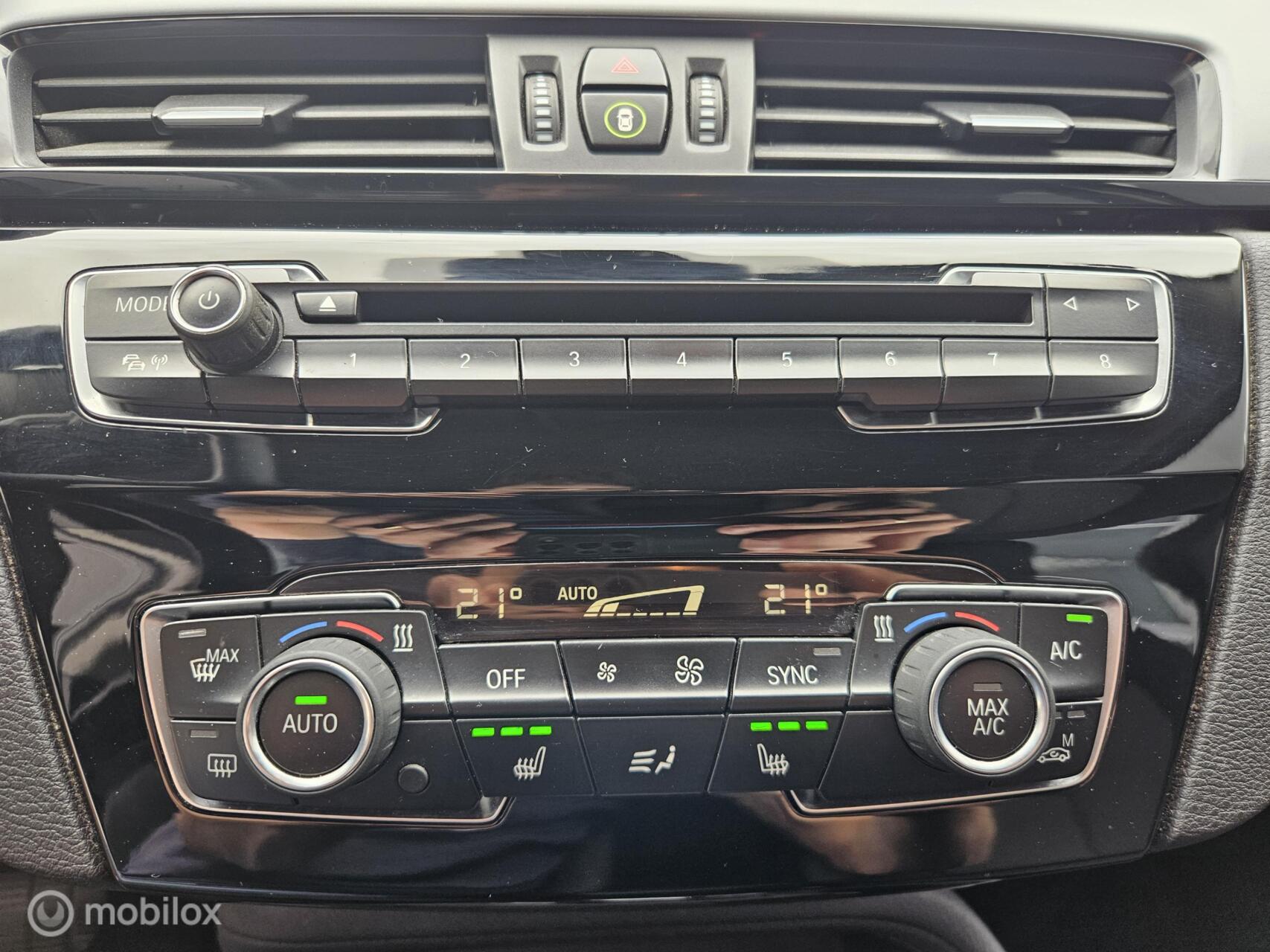Foto van BMW X1 Sdrive18i