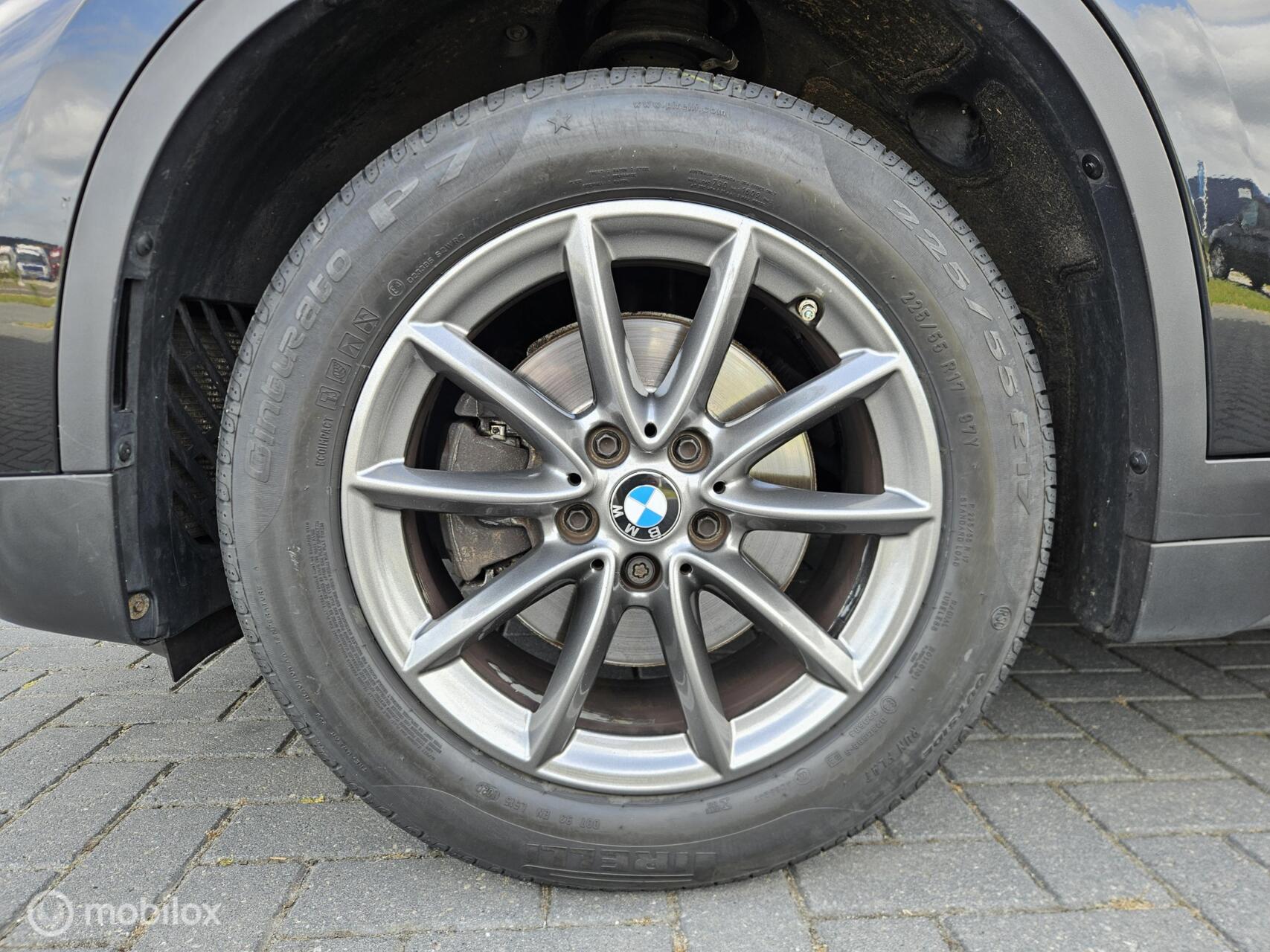 Foto van BMW X1 Sdrive18i
