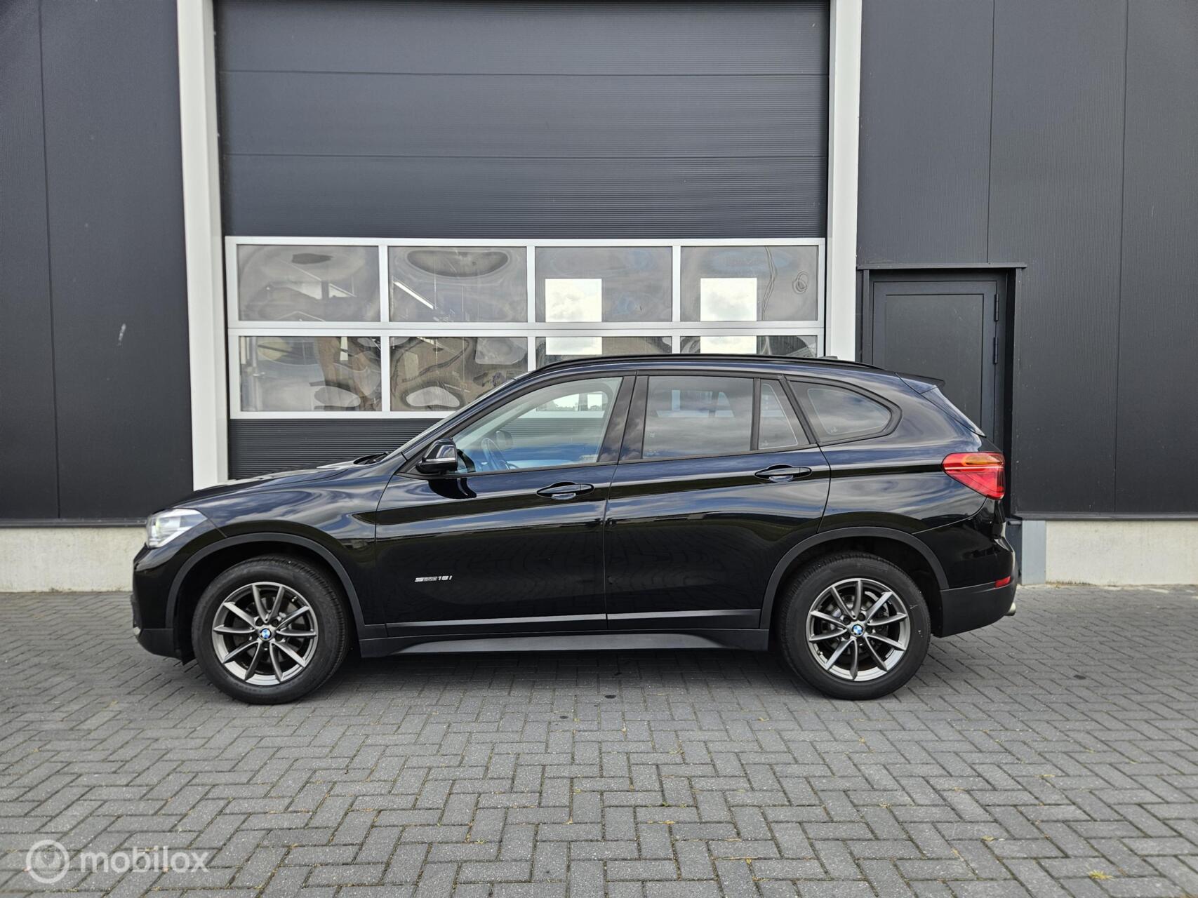 Foto van BMW X1 Sdrive18i