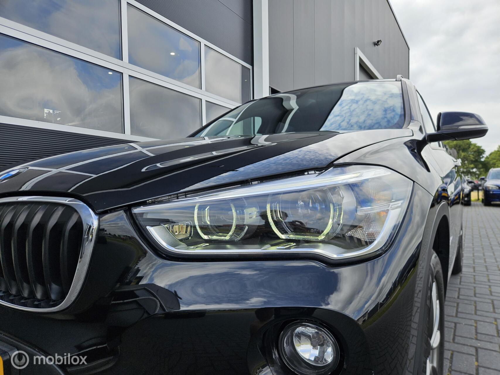Foto van BMW X1 Sdrive18i