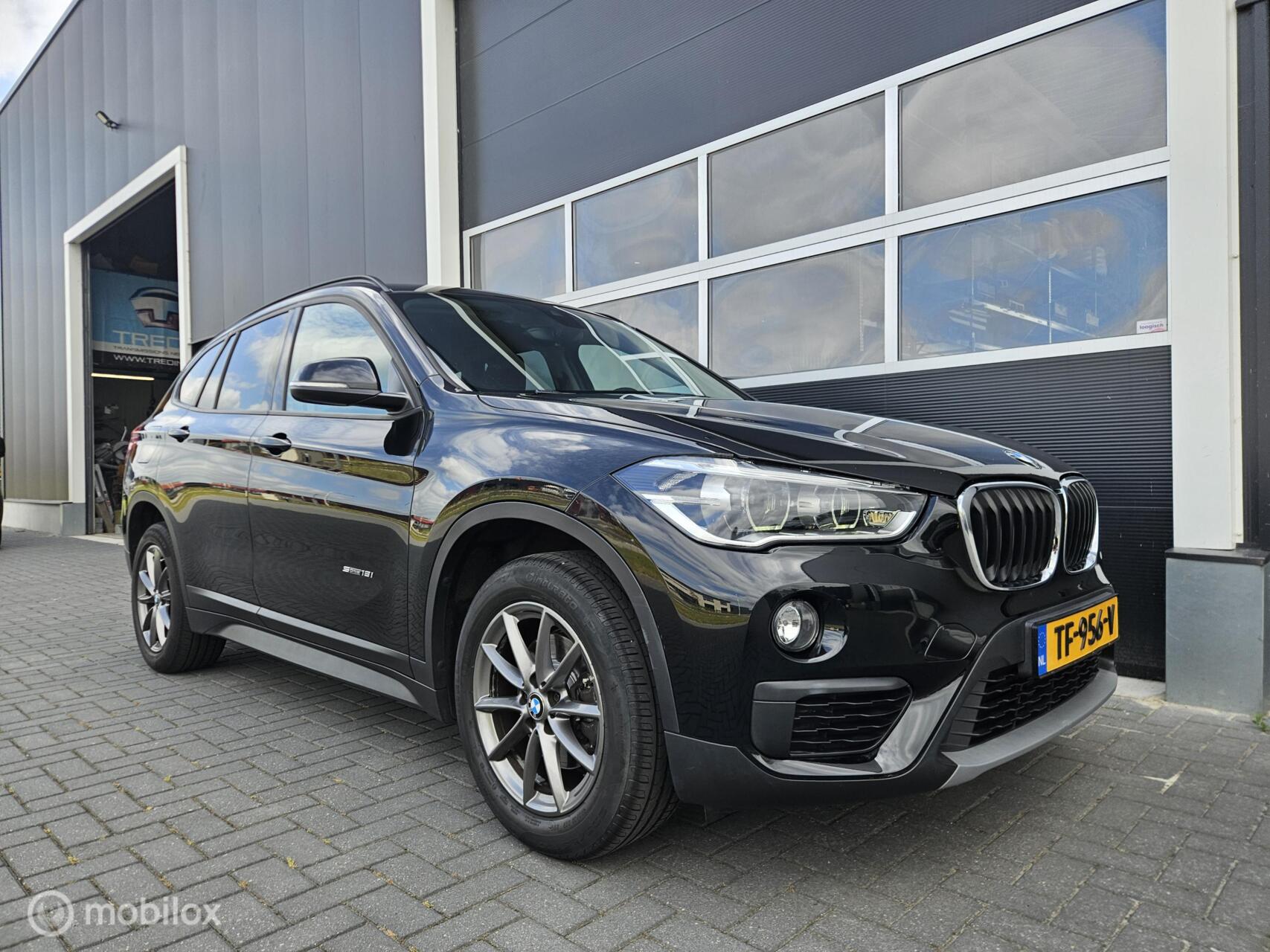 Foto van BMW X1 Sdrive18i