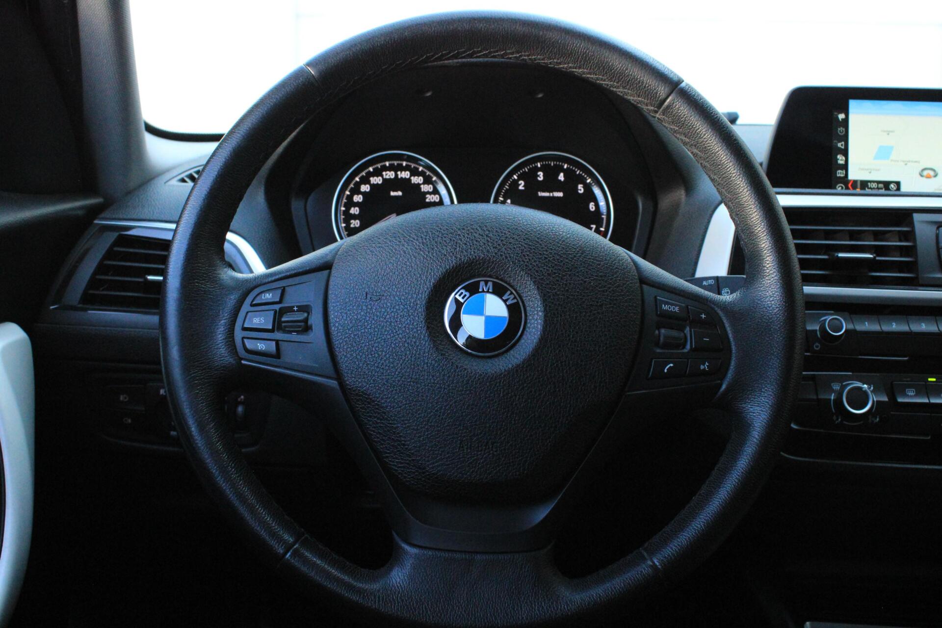 Foto van BMW 118i