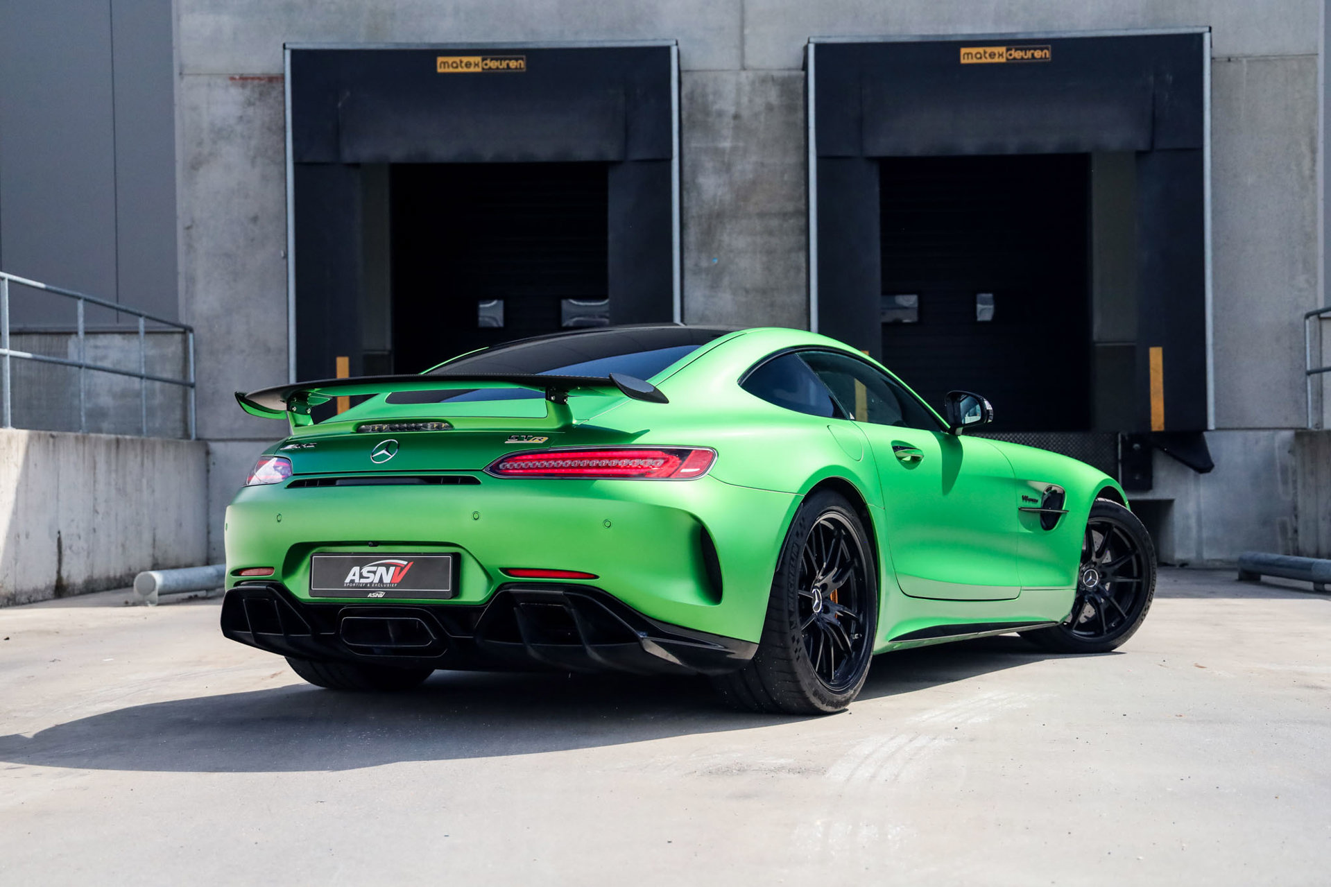 Foto van Mercedes-Benz AMG GT
