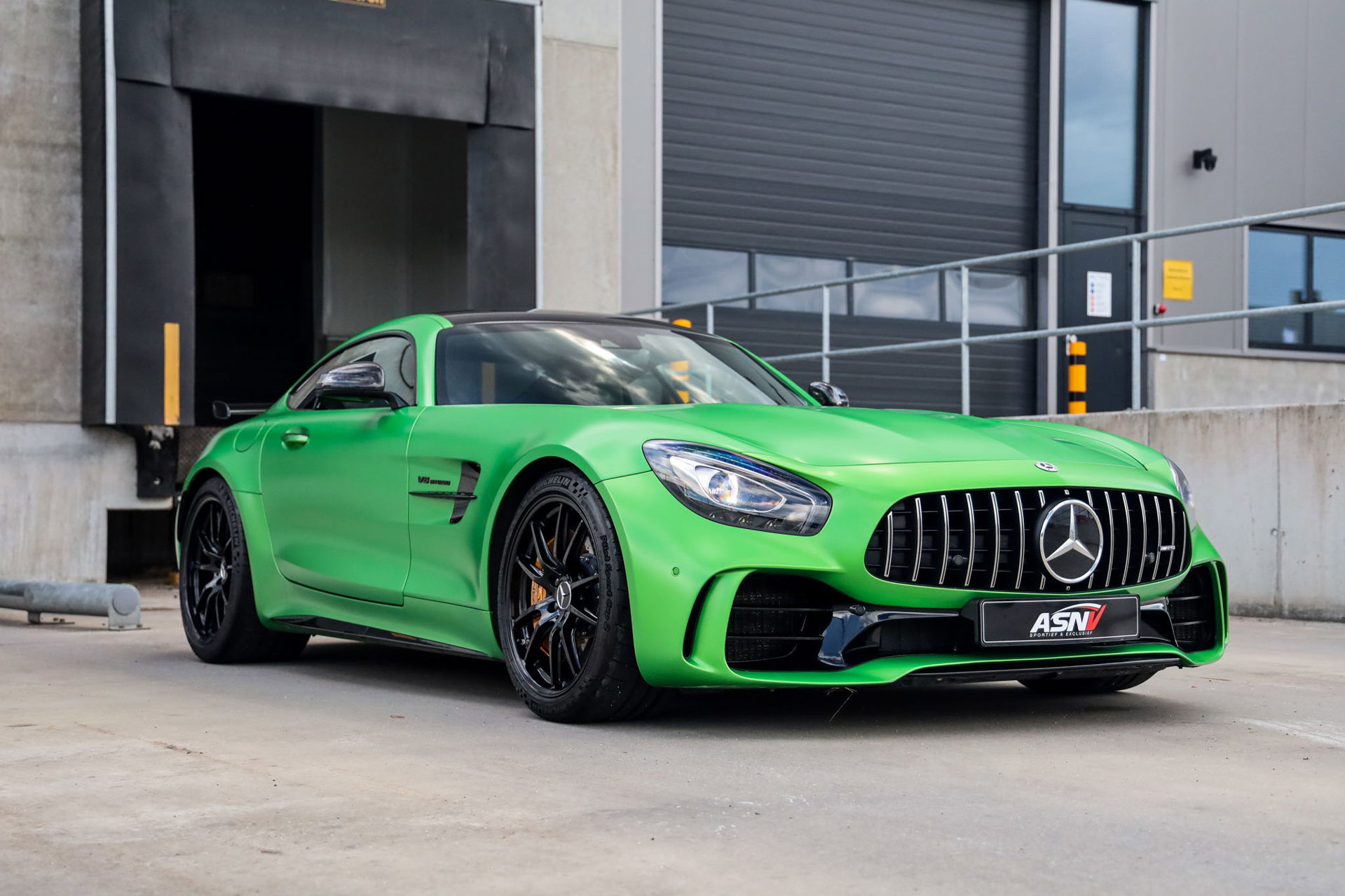 Foto van Mercedes-Benz AMG GT
