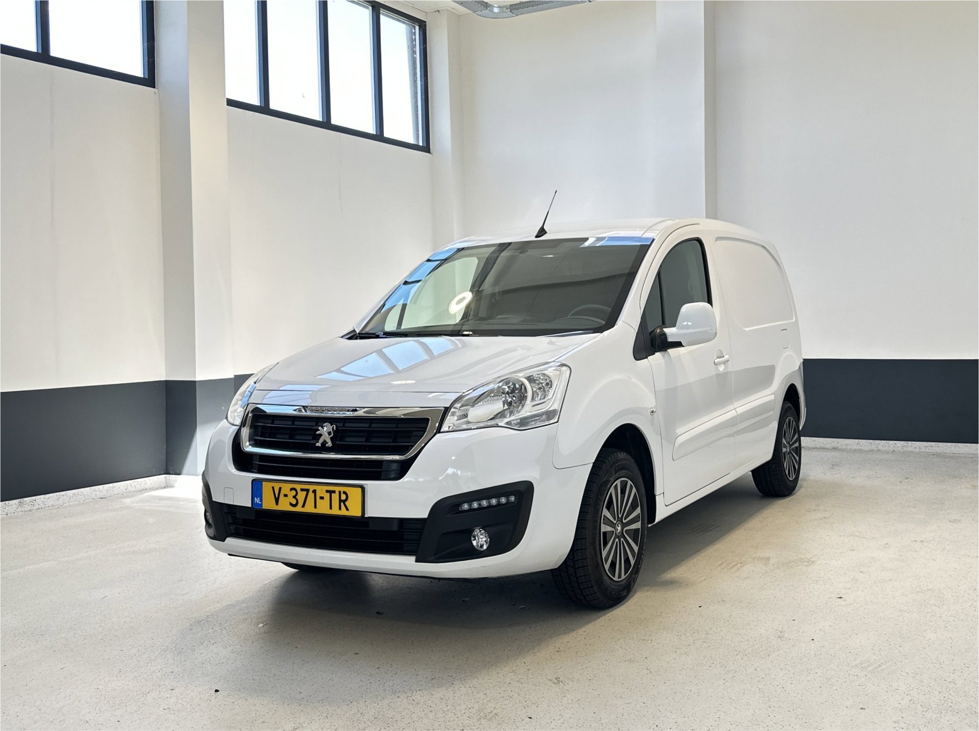 Foto van Peugeot Partner
