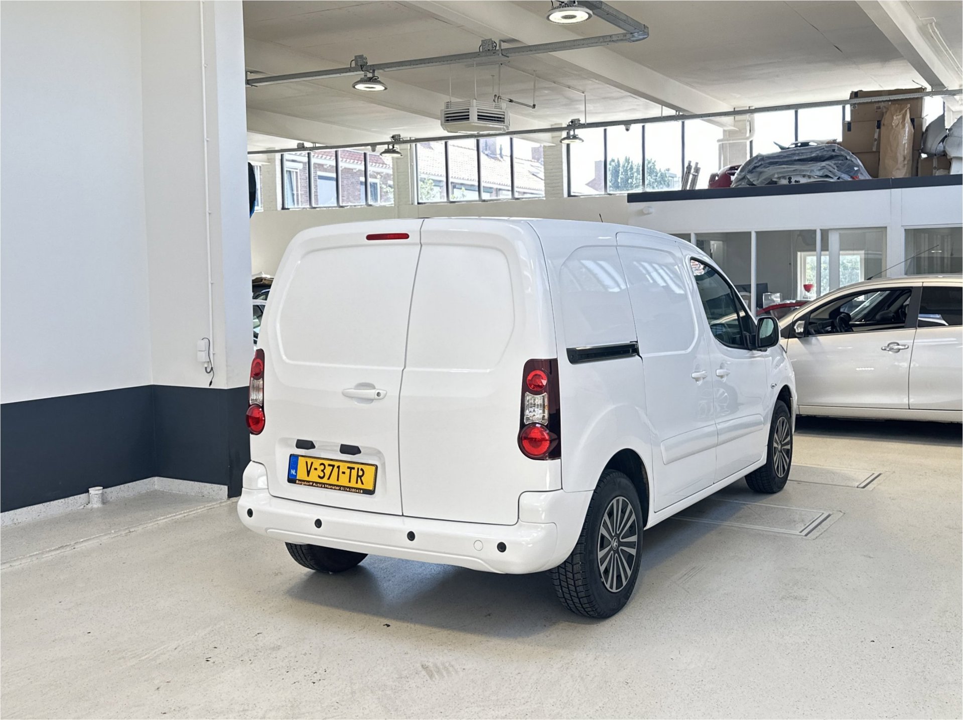 Foto van Peugeot Partner