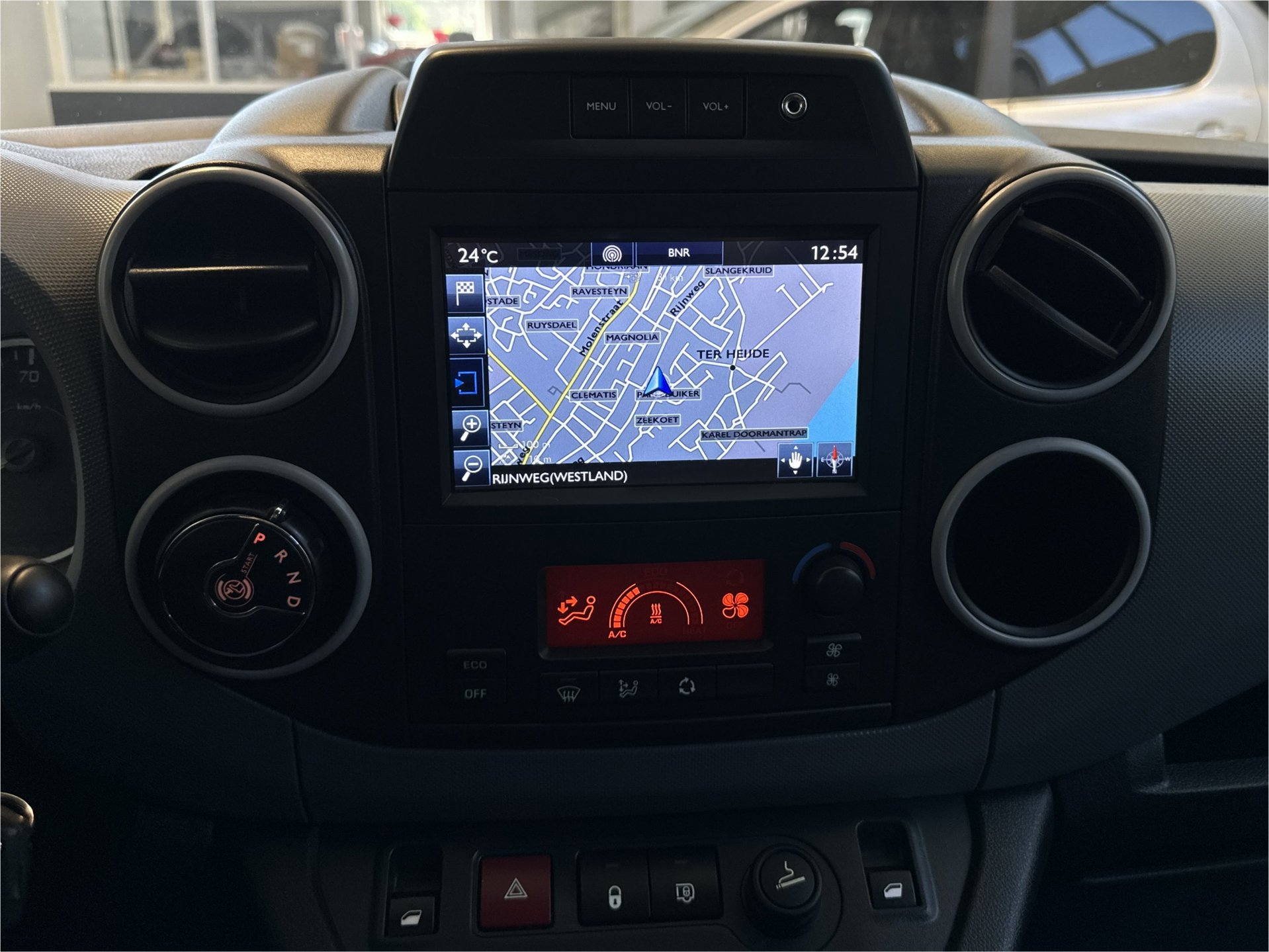 Foto van Peugeot Partner
