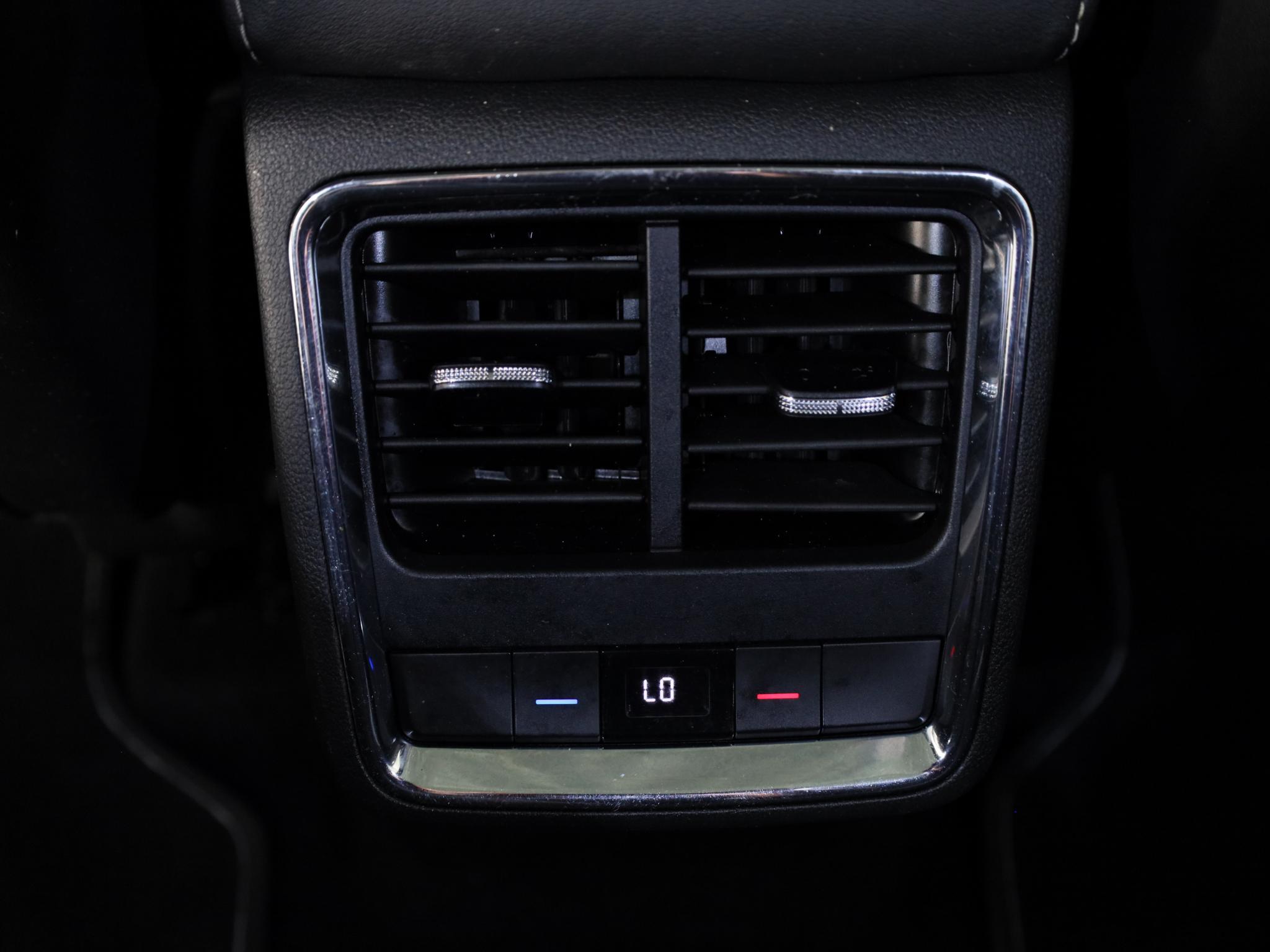 Foto van Skoda Enyaq 60
