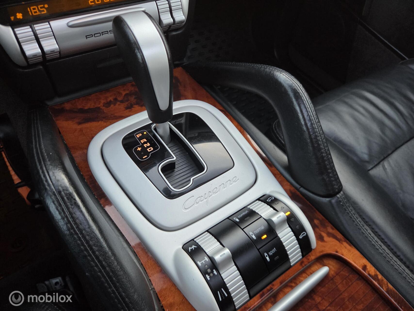Foto van Porsche Cayenne S
