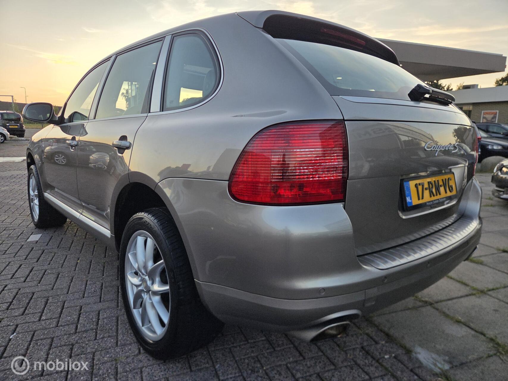 Foto van Porsche Cayenne S