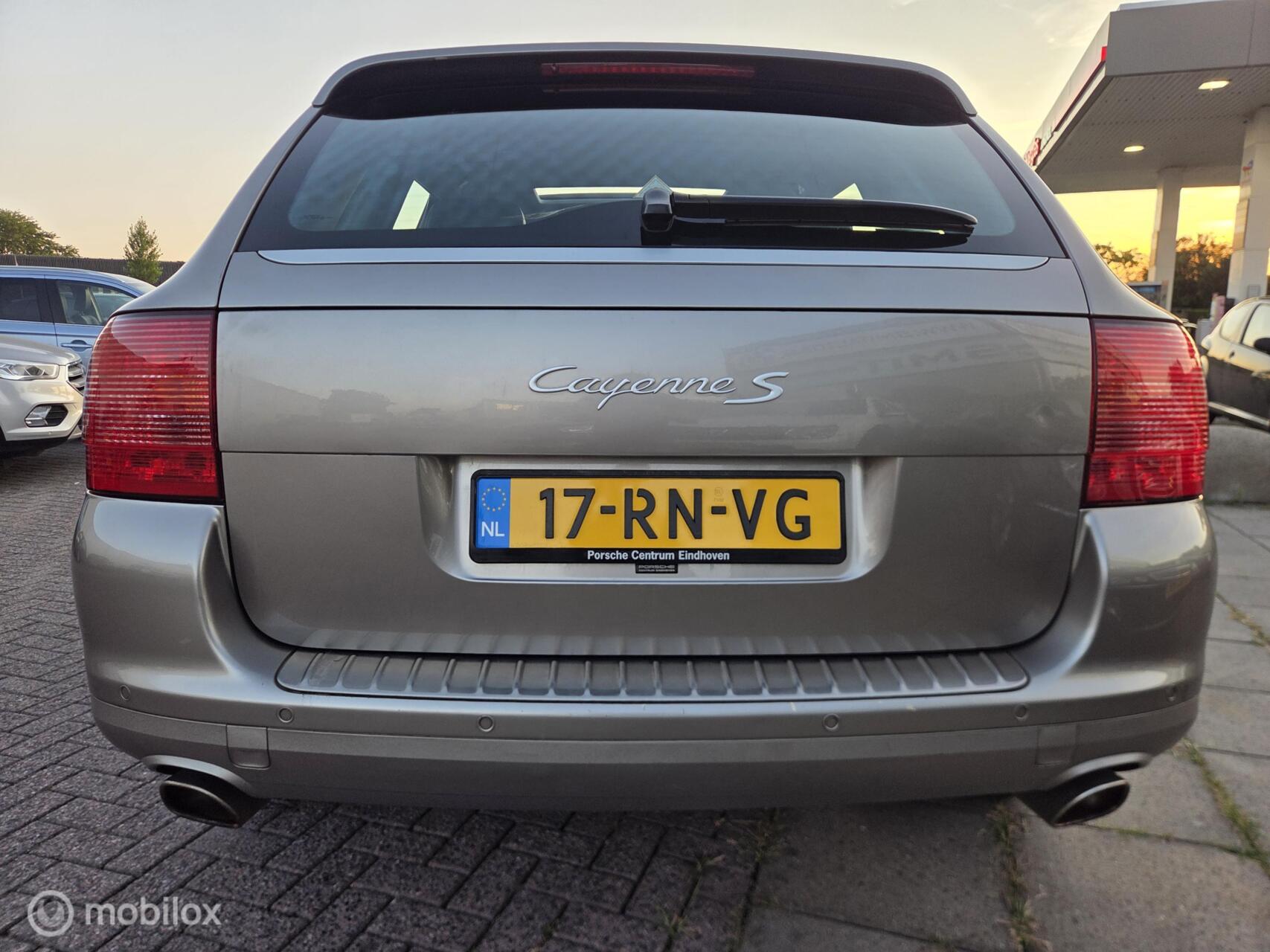 Foto van Porsche Cayenne S