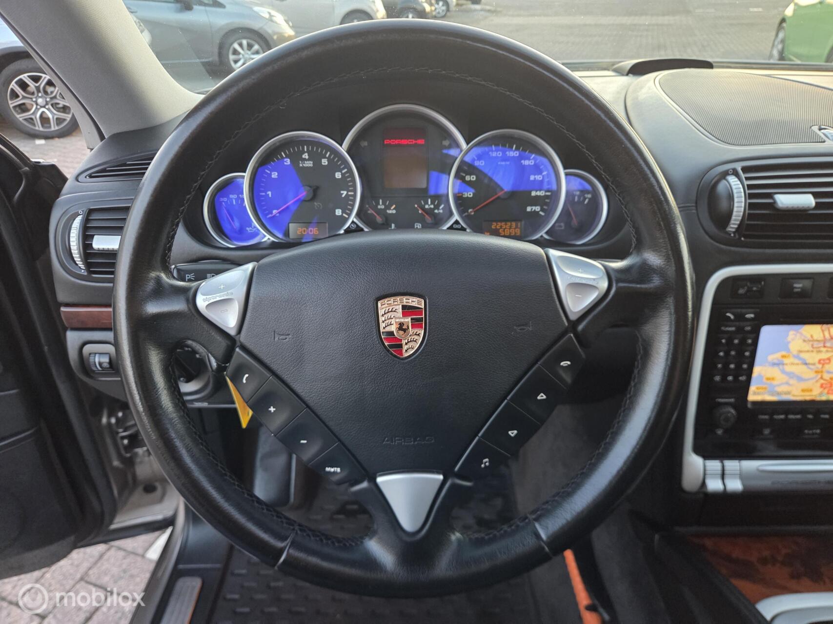 Foto van Porsche Cayenne S