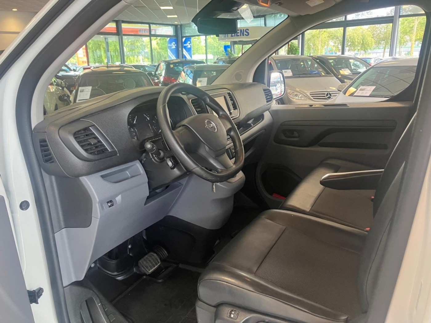 Foto van Opel Vivaro