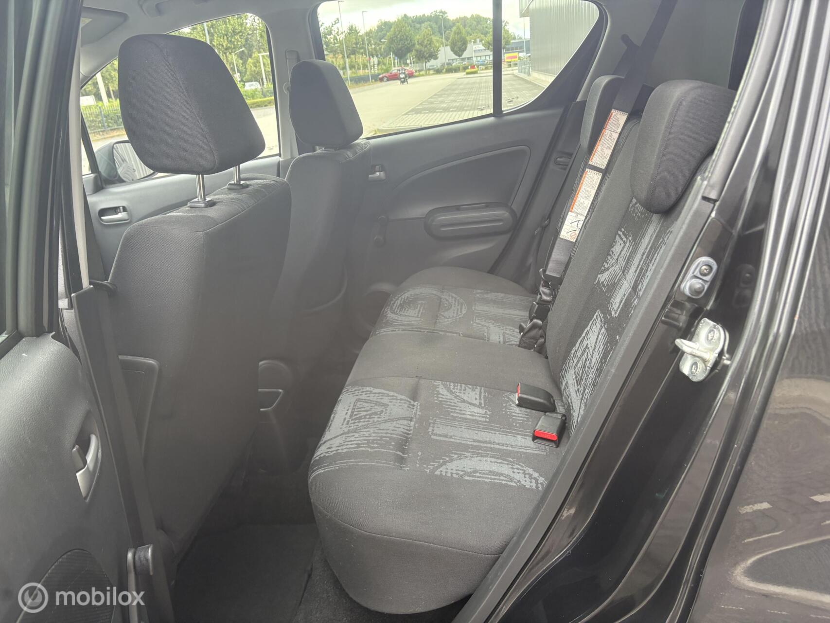 Foto van Opel Agila